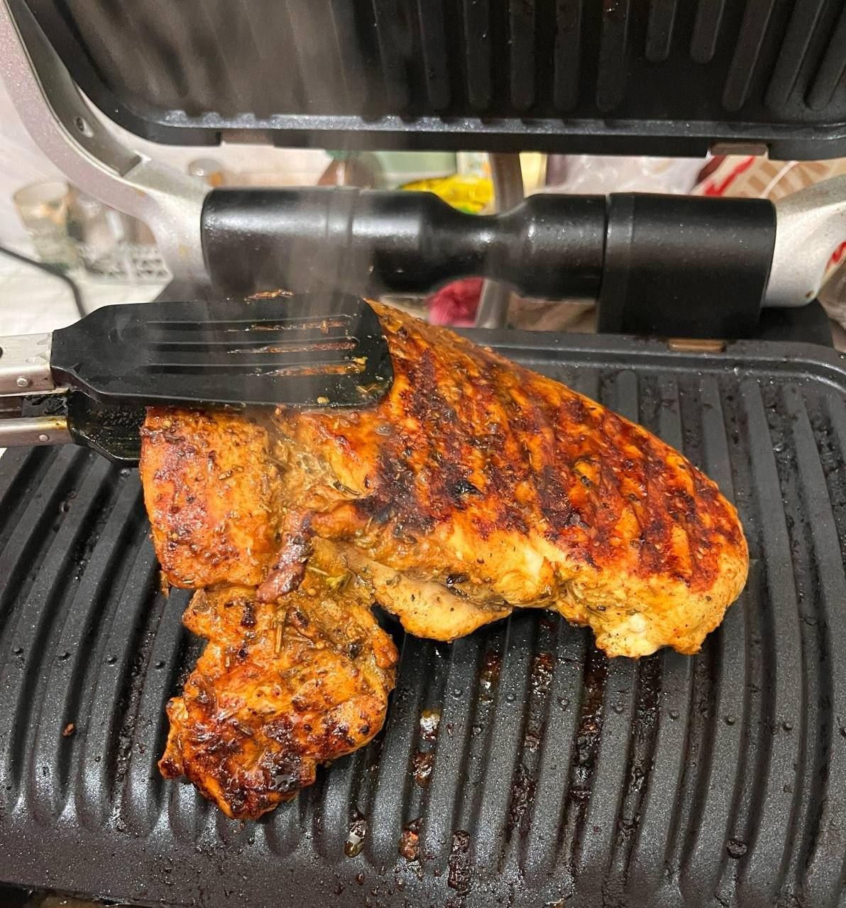 Гриль-барбекю Tefal OptiGrill Elite GC750D30 в реальных условиях использования от пользователя Кароліна.