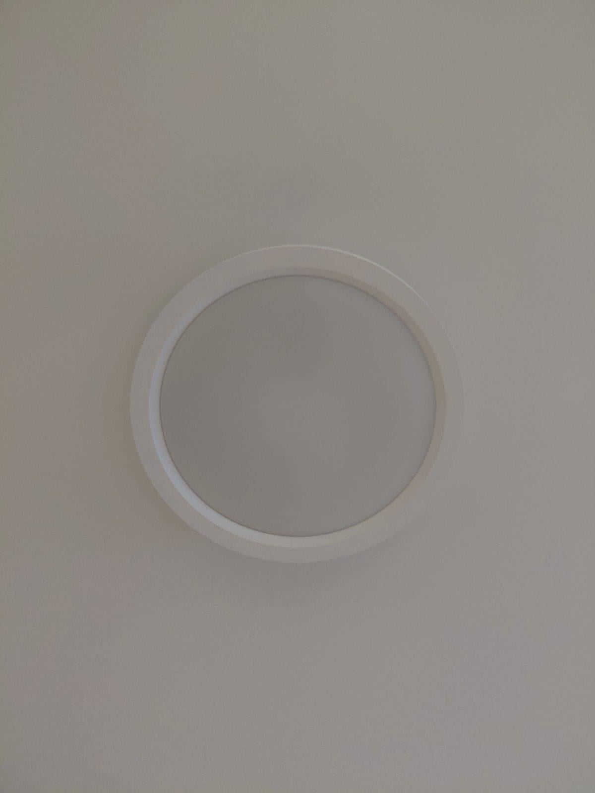 Фото: Світильник стельовий Philips Led AIO 24 Вт білий 929004689001, надіслане користувачем Андрій Світильник стельовий Philips Led AIO 24 Вт білий 929004689001 у реальних умовах використання від користувача Андрій.