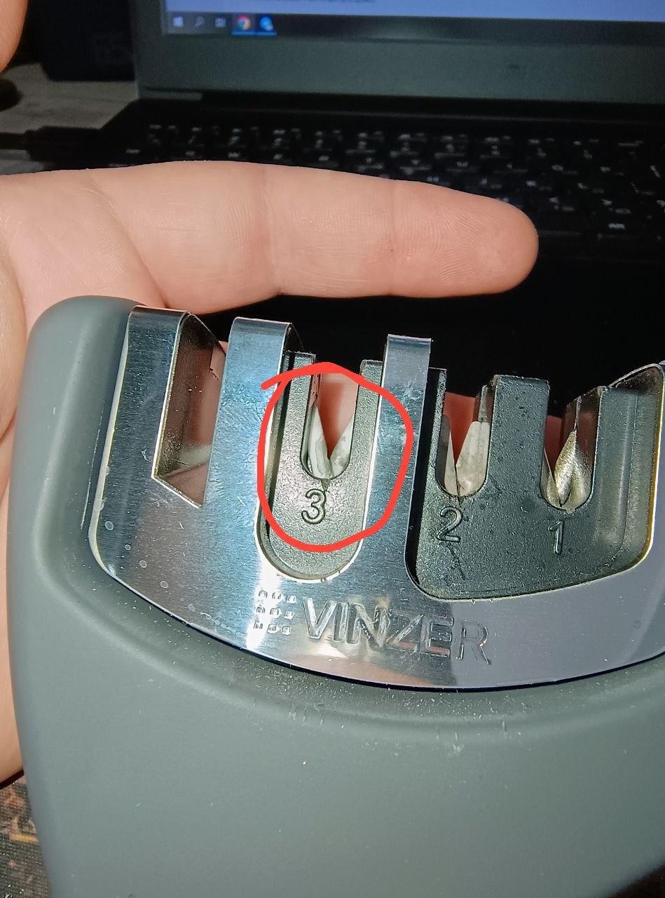 Точило для ножів і ножиць Vinzer 4в1 89309 у реальних умовах використання від покупця Роман.