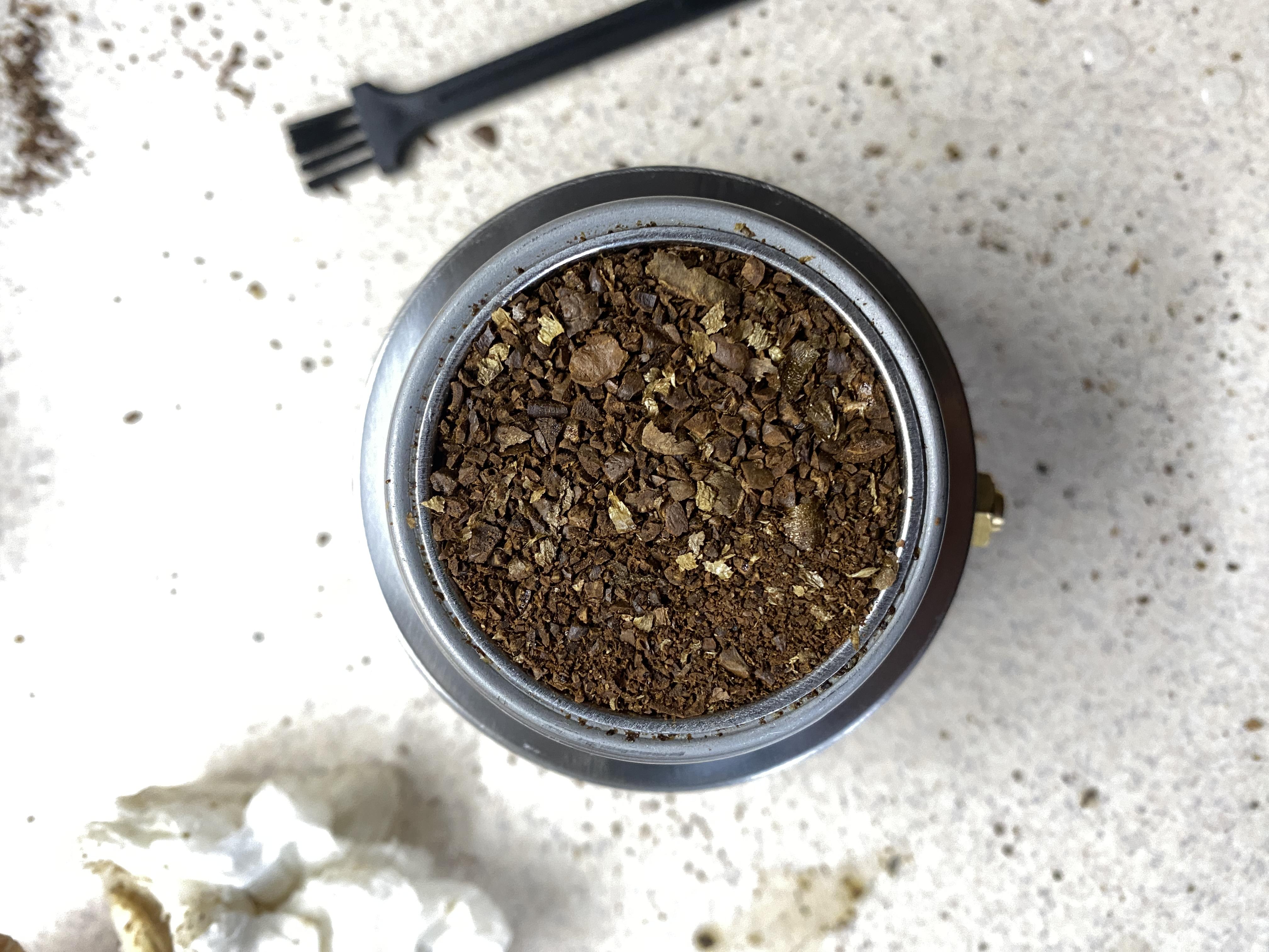 Кофемолка ручная с регулировкой помола керамическими жерновами (23380737) в реальных условиях использования от покупателя Юрій.