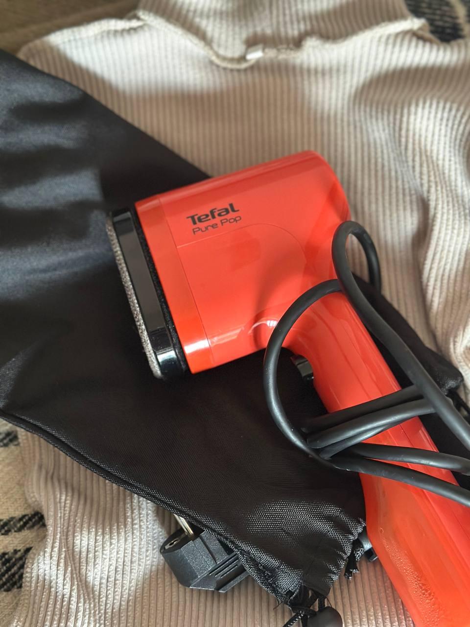 Фото: Отпариватель ручной Tefal Pure Pop DT2022E1, отправлено пользователем Леся Сворчак Отпариватель ручной Tefal Pure Pop DT2022E1 в реальных условиях использования от пользователя Леся Сворчак.