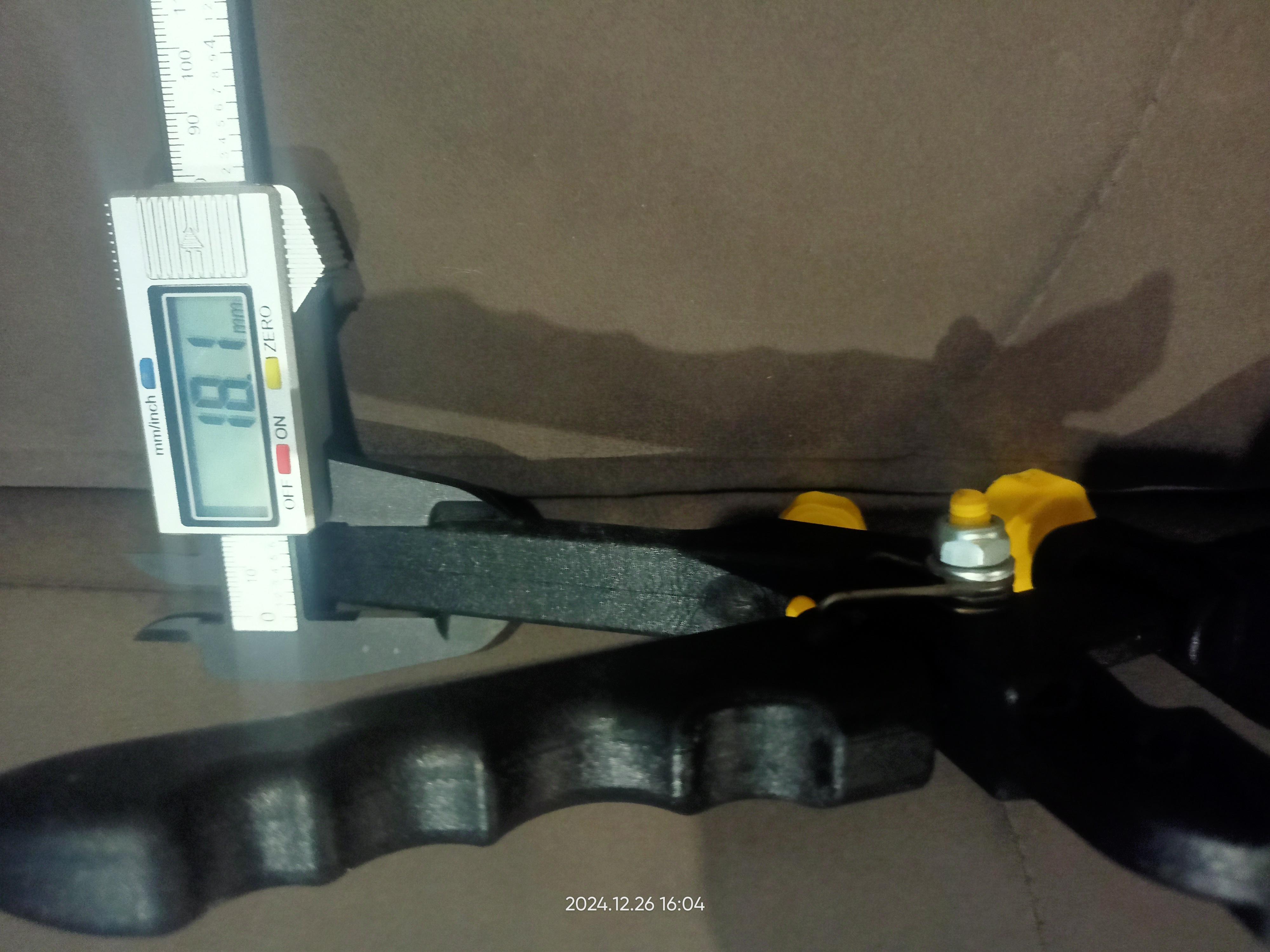 Ключ для СВП Tnova пластиковий 1/2 у реальних умовах використання від покупця Максим.