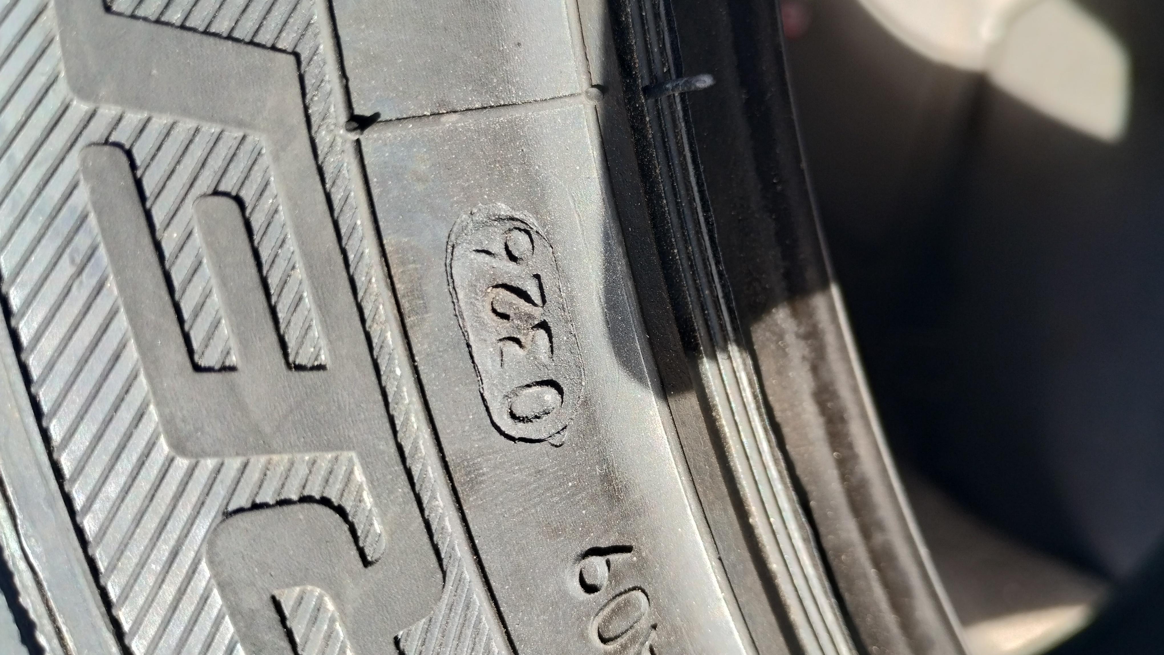 Шина Accelera PHI 205/55R16 94 W лето в реальных условиях использования от покупателя Олександр.