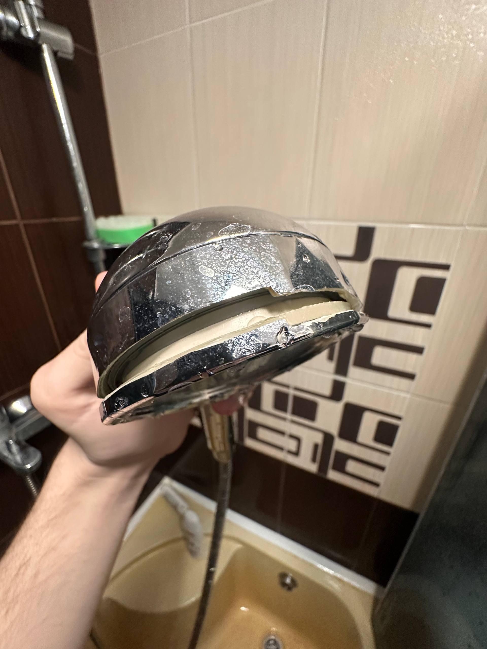 Набор душевой BRS лейка для душа насадка массажная 3 режима/шланг для душа 1,5 м нержавеющая сталь (447834383) в реальных условиях использования от покупателя Олександр.