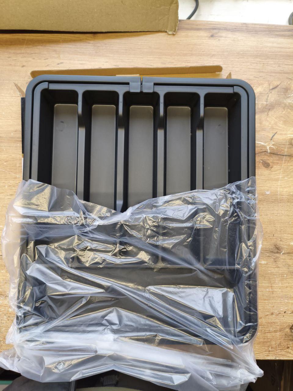 Кухонный лоток-подставка для столовых приборов и принадлежностей (20565413) в реальных условиях использования от покупателя Олексин Жанна.