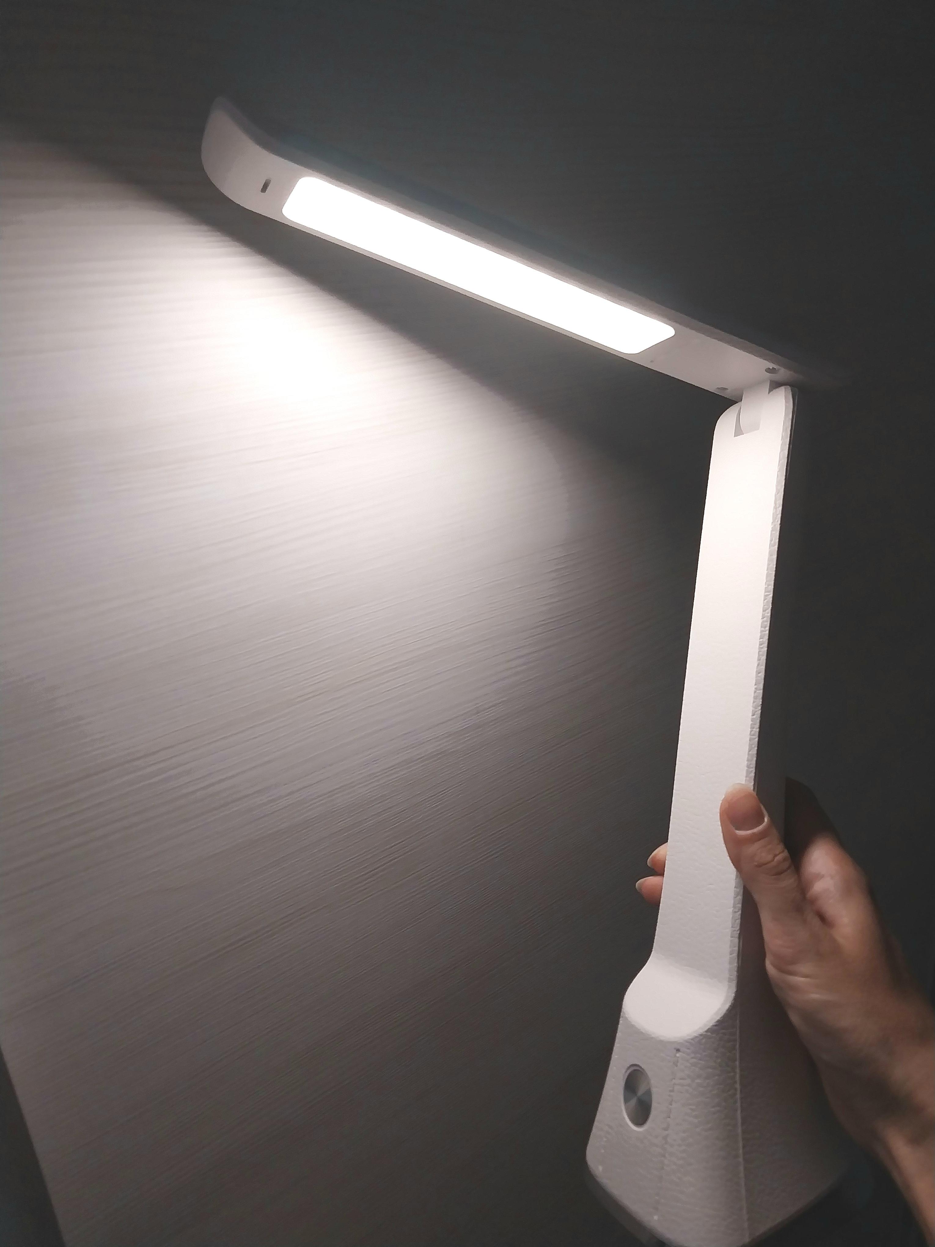 Настольная лампа аккумуляторная LUNA HOME 5 Вт без цоколя белый ALT-612W в реальных условиях использования от пользователя Катя.