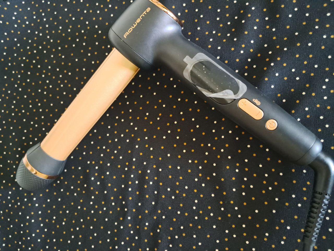 Фото: Стайлер Rowenta Twist Curl CF4620E0, отправлено пользователем Ольга Євтушенко Стайлер Rowenta Twist Curl CF4620E0 в реальных условиях использования от пользователя Ольга Євтушенко.