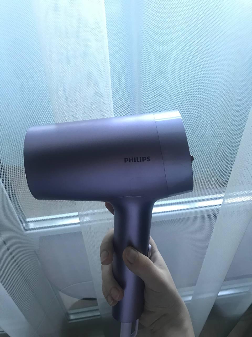 Фото: Фен Philips BHD720/10 серии 7000, отправлено пользователем Світлана Фен Philips BHD720/10 серии 7000 в реальных условиях использования от пользователя Світлана.