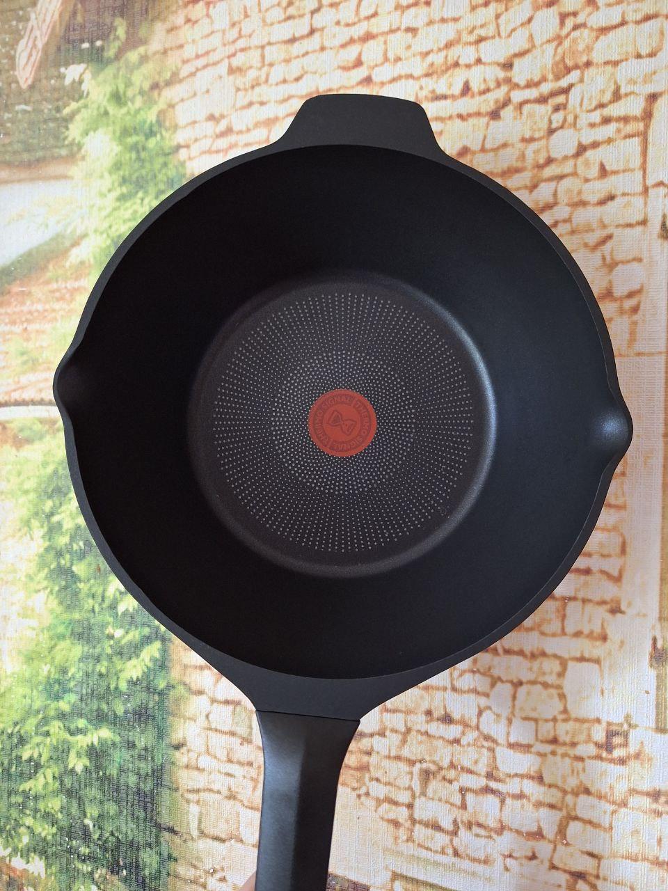 Сковорода wok Tefal Robusto 28 см E2491944 у реальних умовах використання від користувача Ірина Козуб.