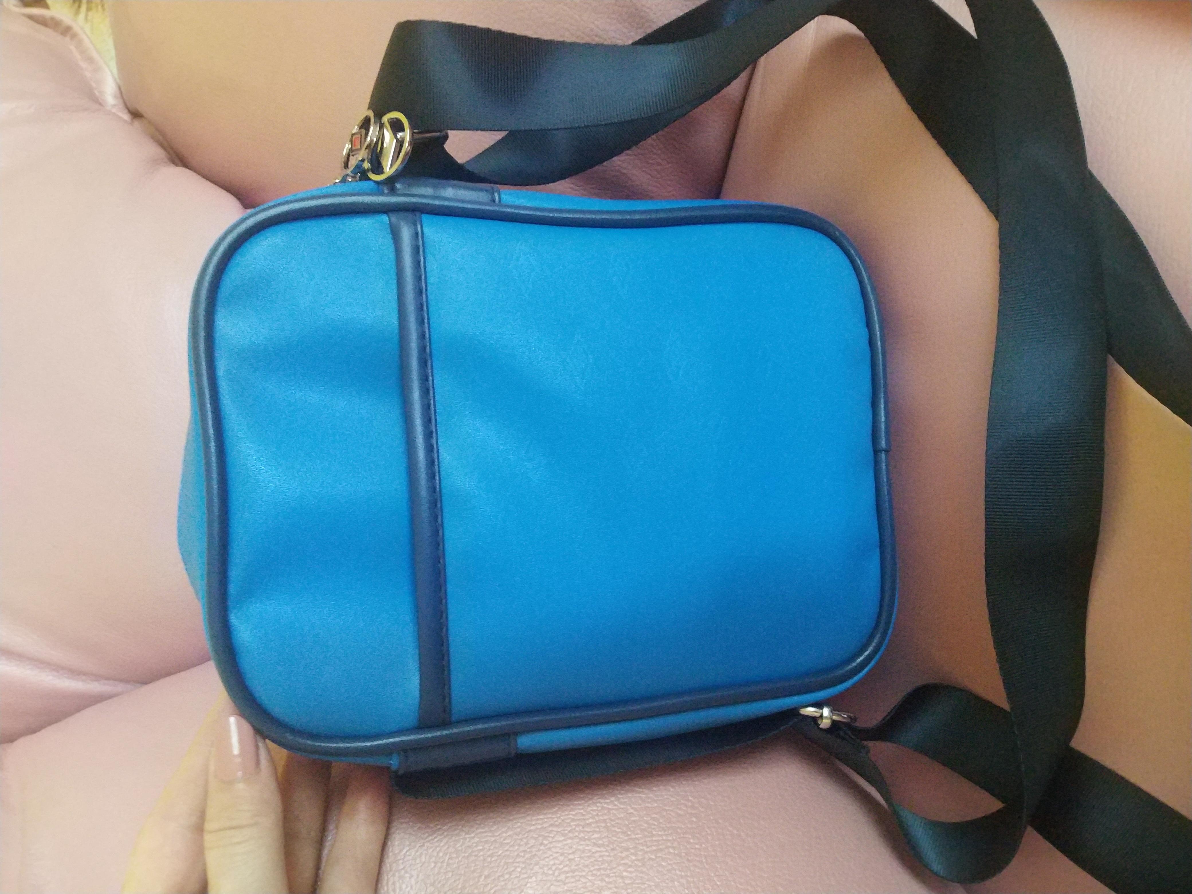 Сумка Umbro Monogram PI Bag 30978U-MCN синий в реальных условиях использования от покупателя Людмила.