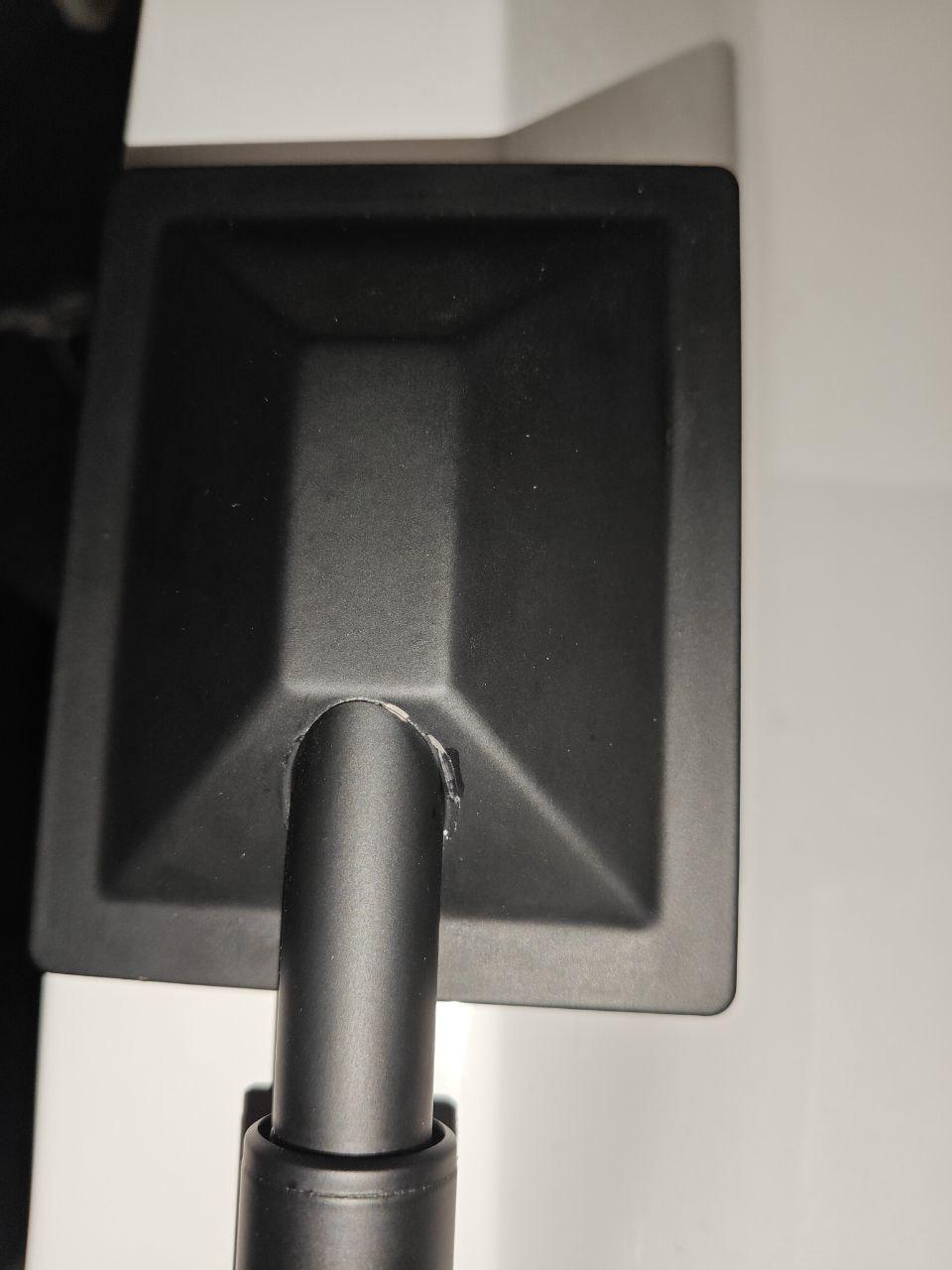 Смеситель для ванны Zerix KUB-006 EURO SUS304 Black (ZX4850) в реальных условиях использования от покупателя Анна.