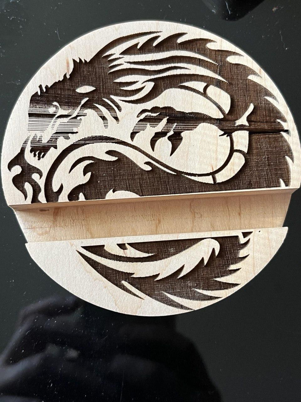 Фото: Подставка под телефон Майстерня містера Томаса Дракон 10х10 см, отправлено пользователем Олег Подставка под телефон Майстерня містера Томаса Дракон 10х10 см в реальных условиях использования от пользователя Олег.