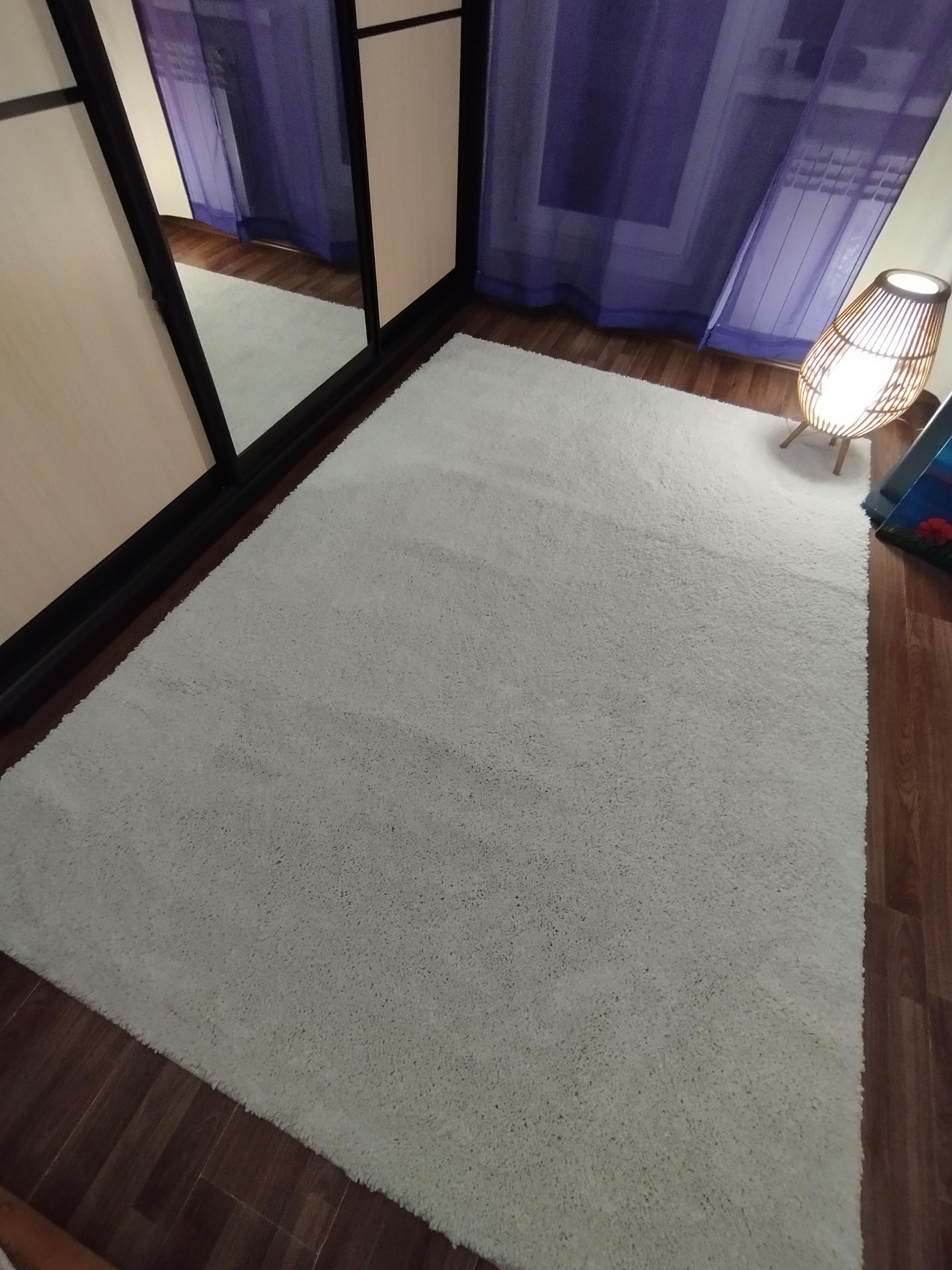 Ковер Karat Carpet Luxury 2x3 м White СТОК в реальных условиях использования от пользователя Юля.