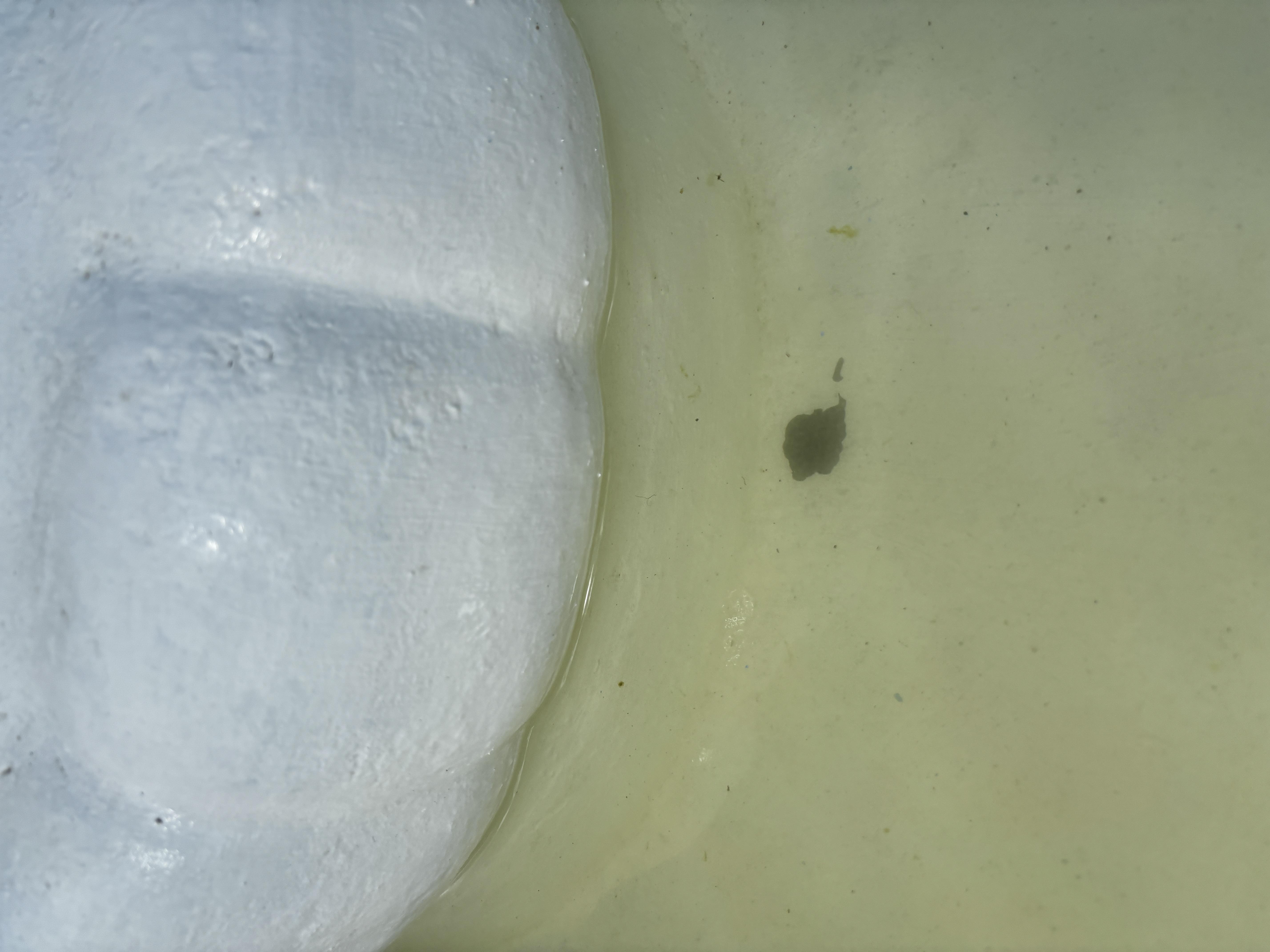 Краска резиновая Skyline РабберФлекс структурная 7 кг RAL 7046 Серый в реальных условиях использования от пользователя Вадим.