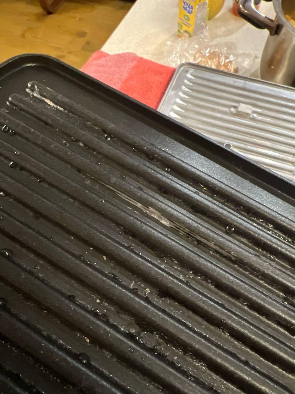 Гриль HausMark HCG-2016С в реальных условиях использования от пользователя Іван.