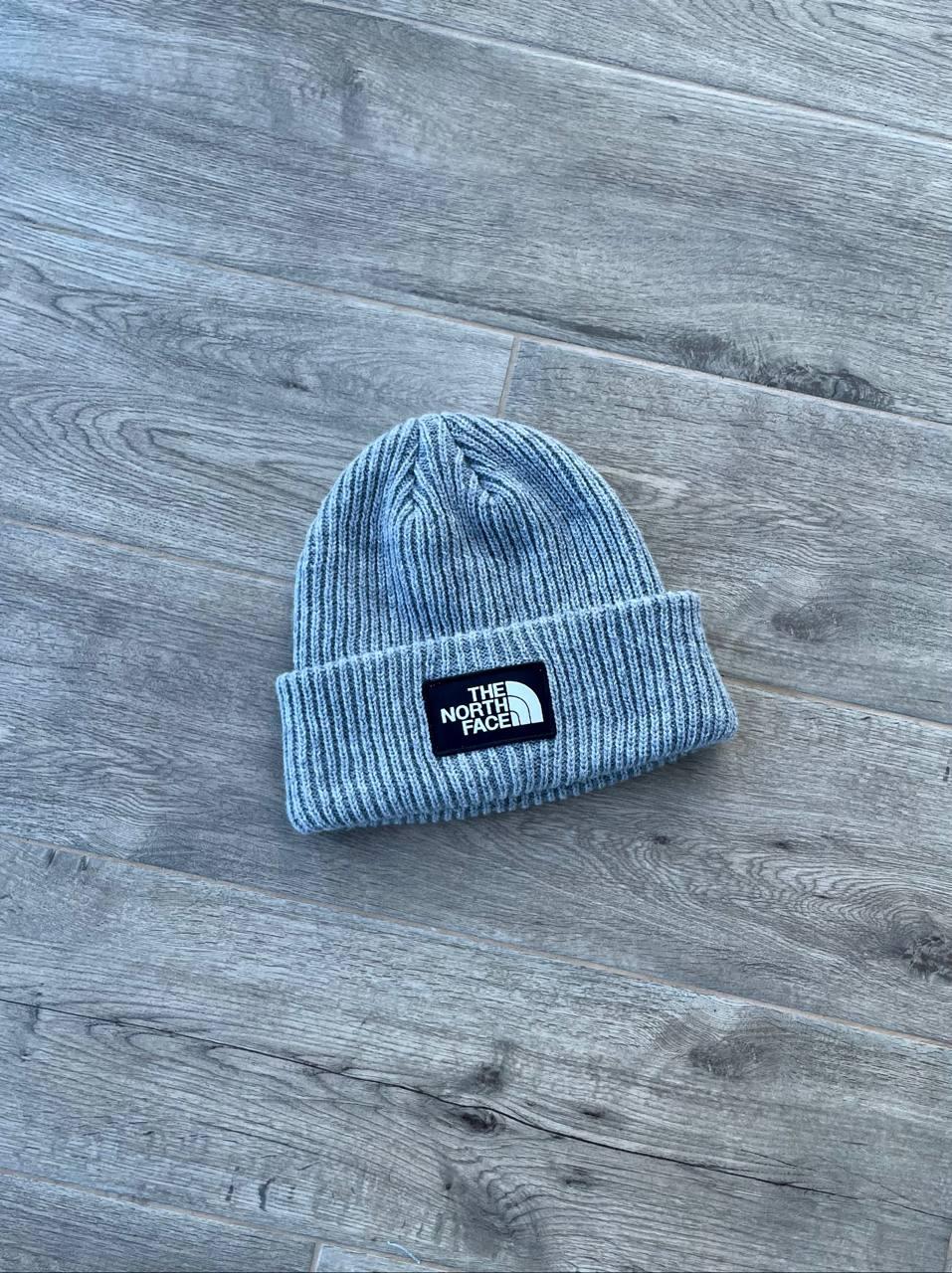 Шапка унісекс THE NORTH FACE Чорний (tnf211) у реальних умовах використання від покупця Евгений.