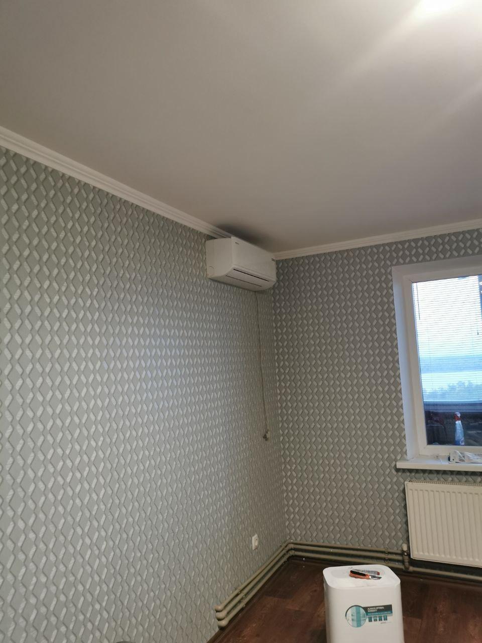 Шпалери вінілові на флізеліновій основі Marburg 10 м Сіро-блакитний (33603) у реальних умовах використання від користувача Анастасія.