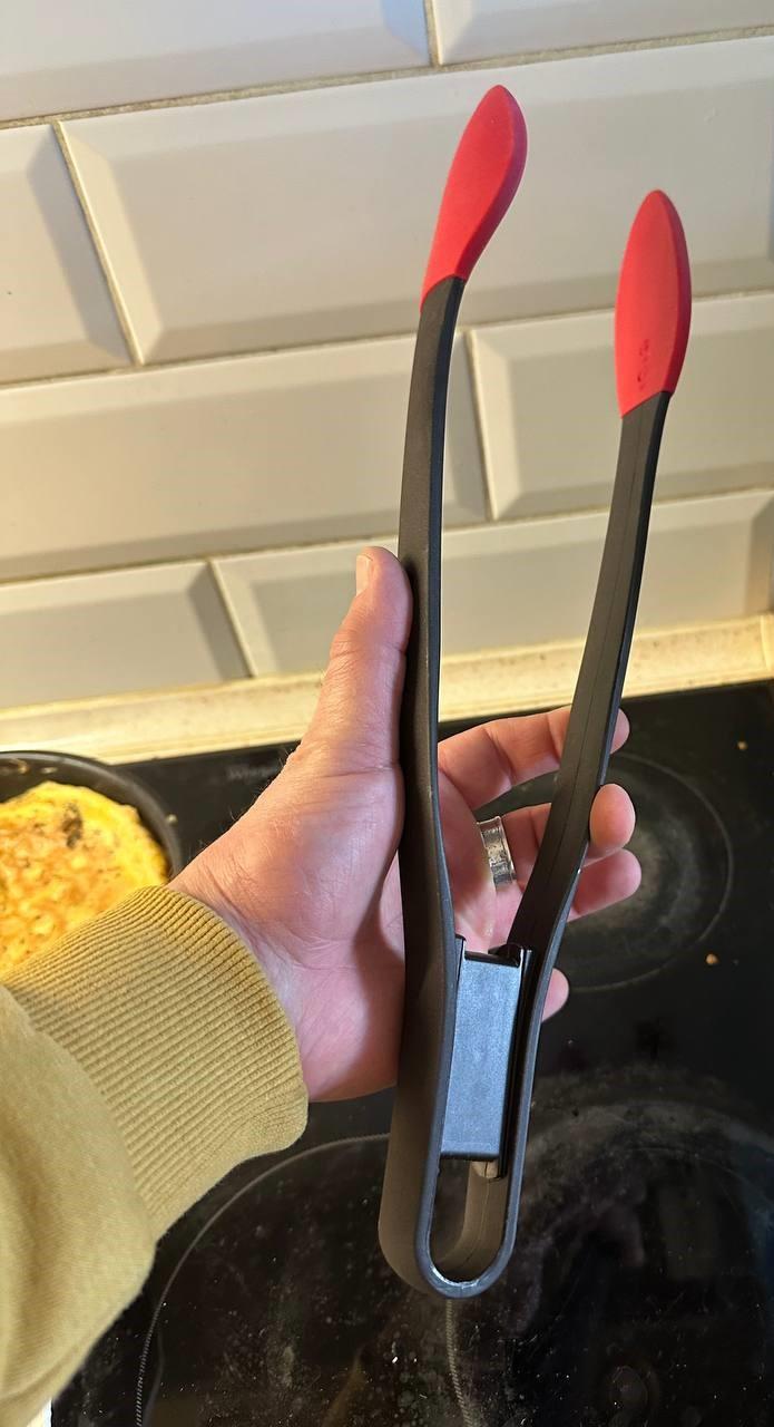 Фото: Щипцы кухонные Ingenio 42 см K2060714 Tefal, отправлено пользователем Ігор Голощук Щипцы кухонные Ingenio 42 см K2060714 Tefal в реальных условиях использования от пользователя Ігор Голощук.