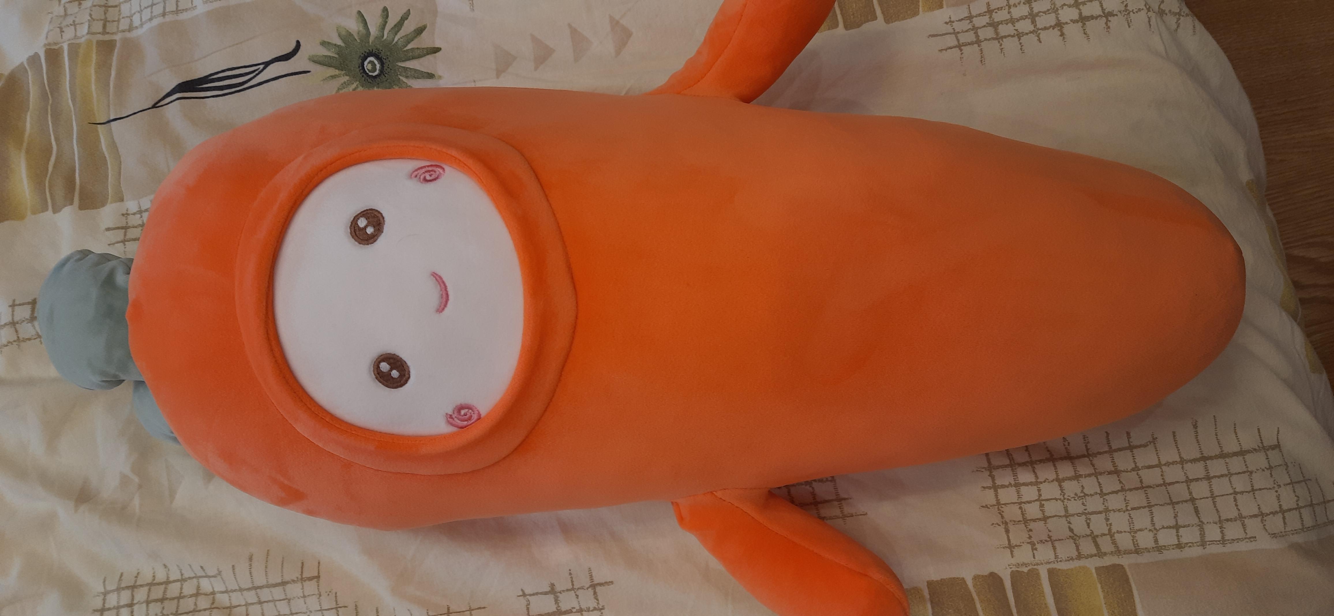 ᐉ М'яка іграшка Luna Kids Морква 76 см помаранчевий HF10942