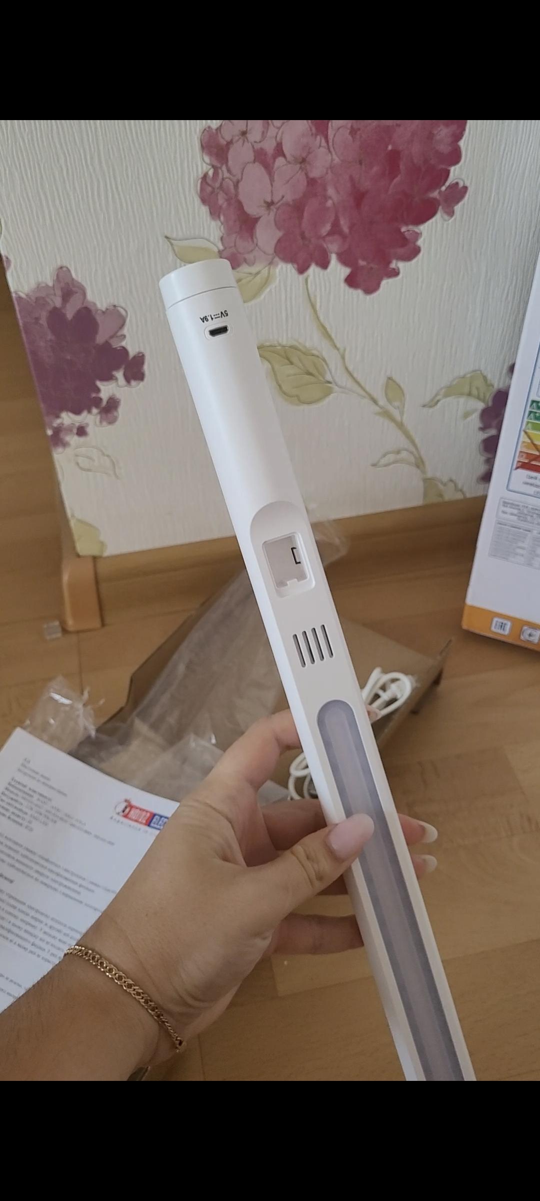 Настольная лампа аккумуляторная HOROZ ELECTRIC BANU 1x22 Вт без цоколя белый 049-033-0022-010 в реальных условиях использования от покупателя Анна.