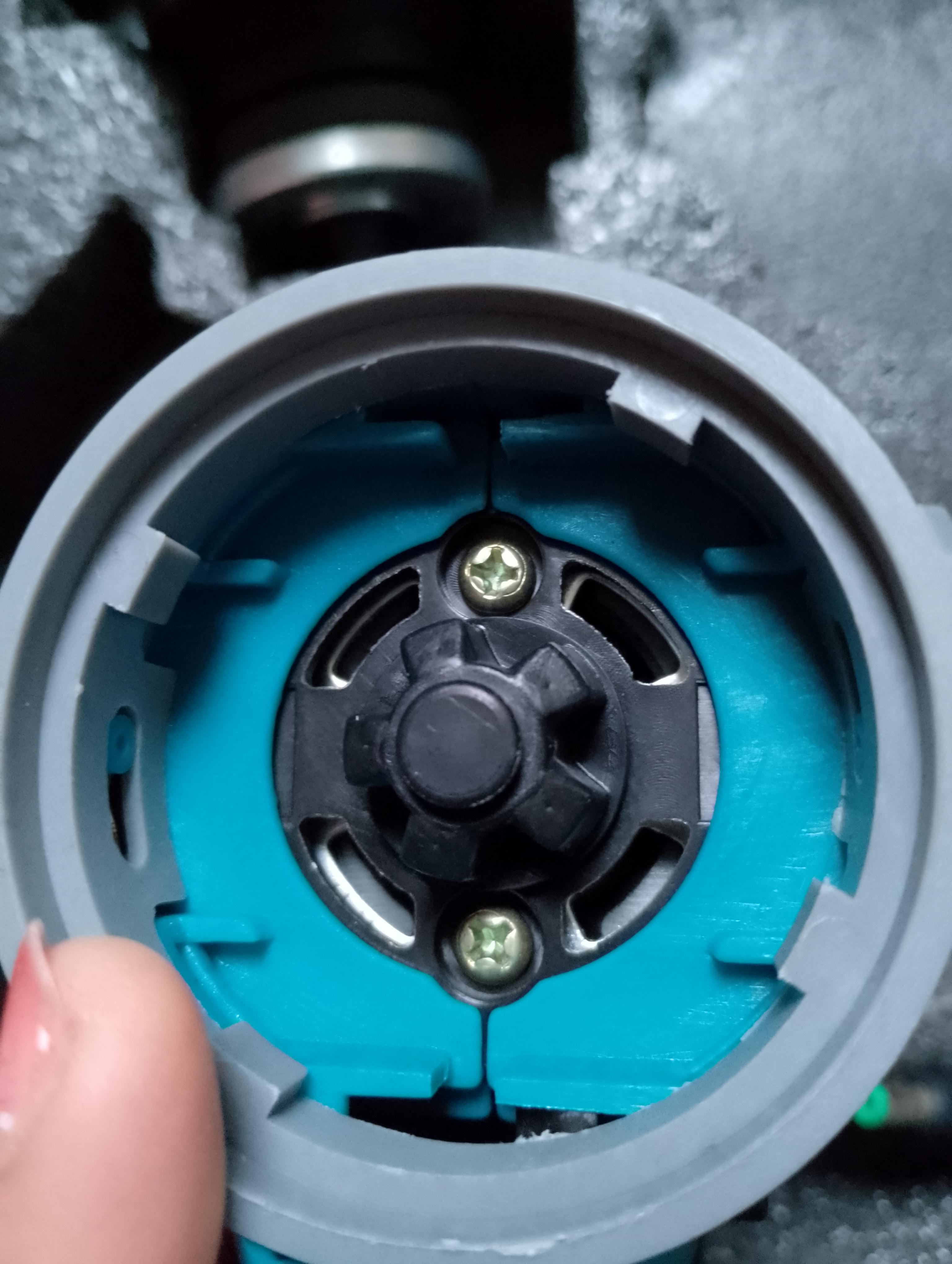 Фото: Набор аккумуляторных электроинструментов 3в1 шуруповерт/болгарка/мини-пила в кейсе (120.1261), отправлено покупателем Надія Набор аккумуляторных электроинструментов 3в1 шуруповерт/болгарка/мини-пила в кейсе (120.1261) в реальных условиях использования от покупателя Надія.