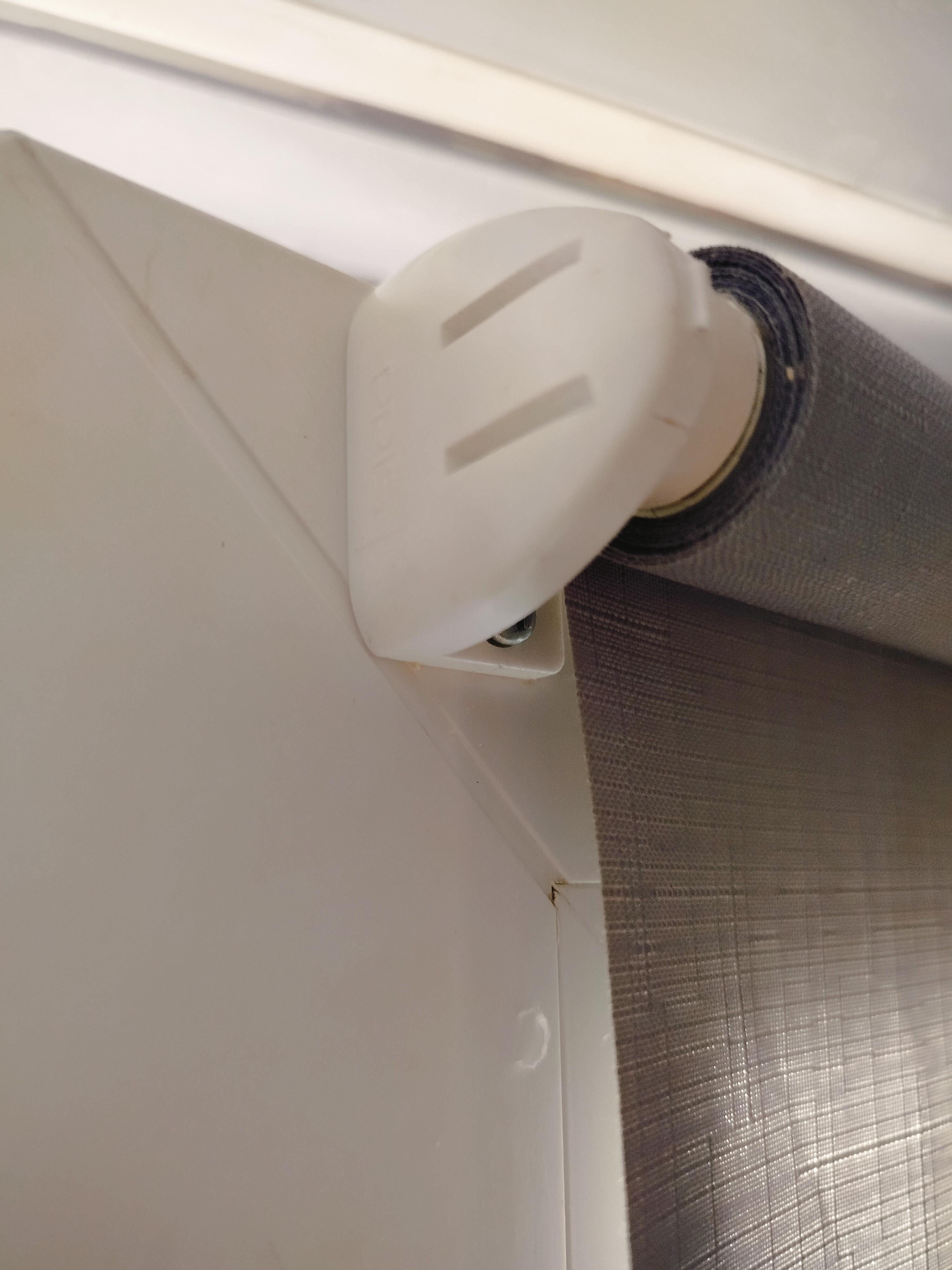 Фото: Ролета тканинна NewTex Льон LUX 72,5х165 см Сірий (7436), надіслане покупцем Замира Ролета тканинна NewTex Льон LUX 72,5х165 см Сірий (7436) у реальних умовах використання від покупця Замира.