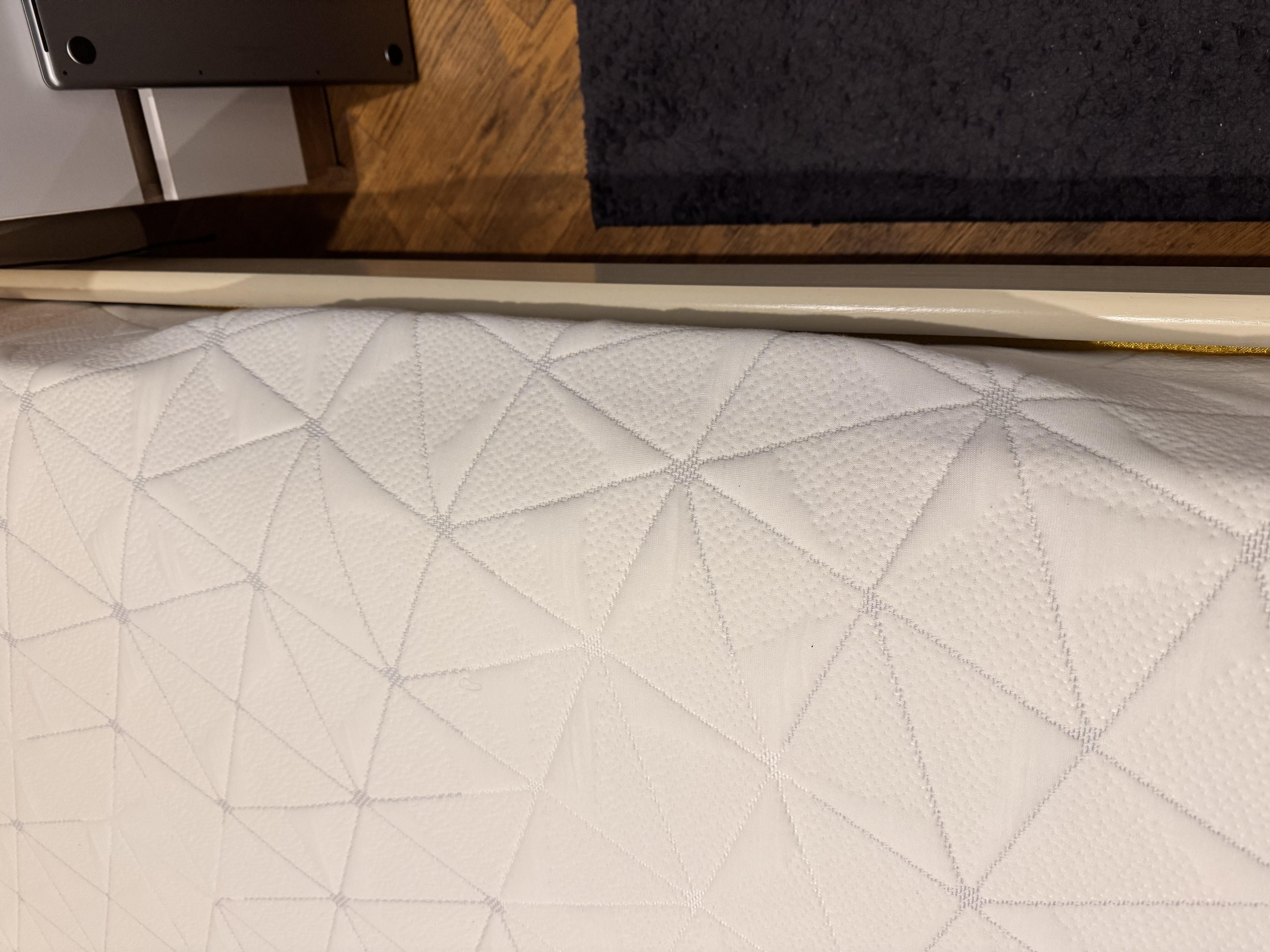 Матрас Island Yellow Usleep 140х190 см в реальных условиях использования от пользователя Анастасія.