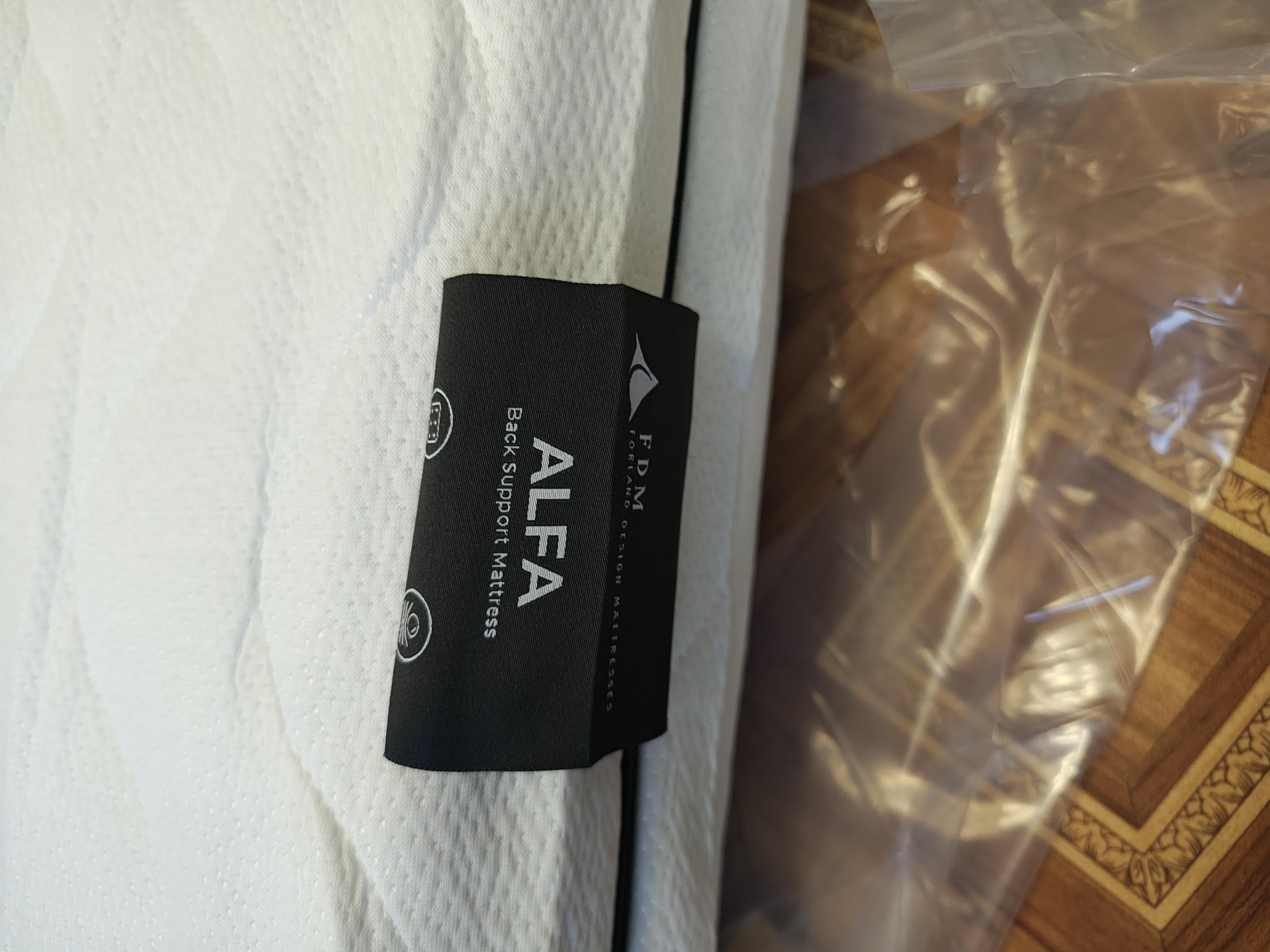 Фото: Кровать Эверест Соната 800 с ящиками и матрасом Мехико 194х84х61 см Графит (08892), отправлено покупателем Євгеній Кровать Эверест Соната 800 с ящиками и матрасом Мехико 194х84х61 см Графит (08892) в реальных условиях использования от покупателя Євгеній.