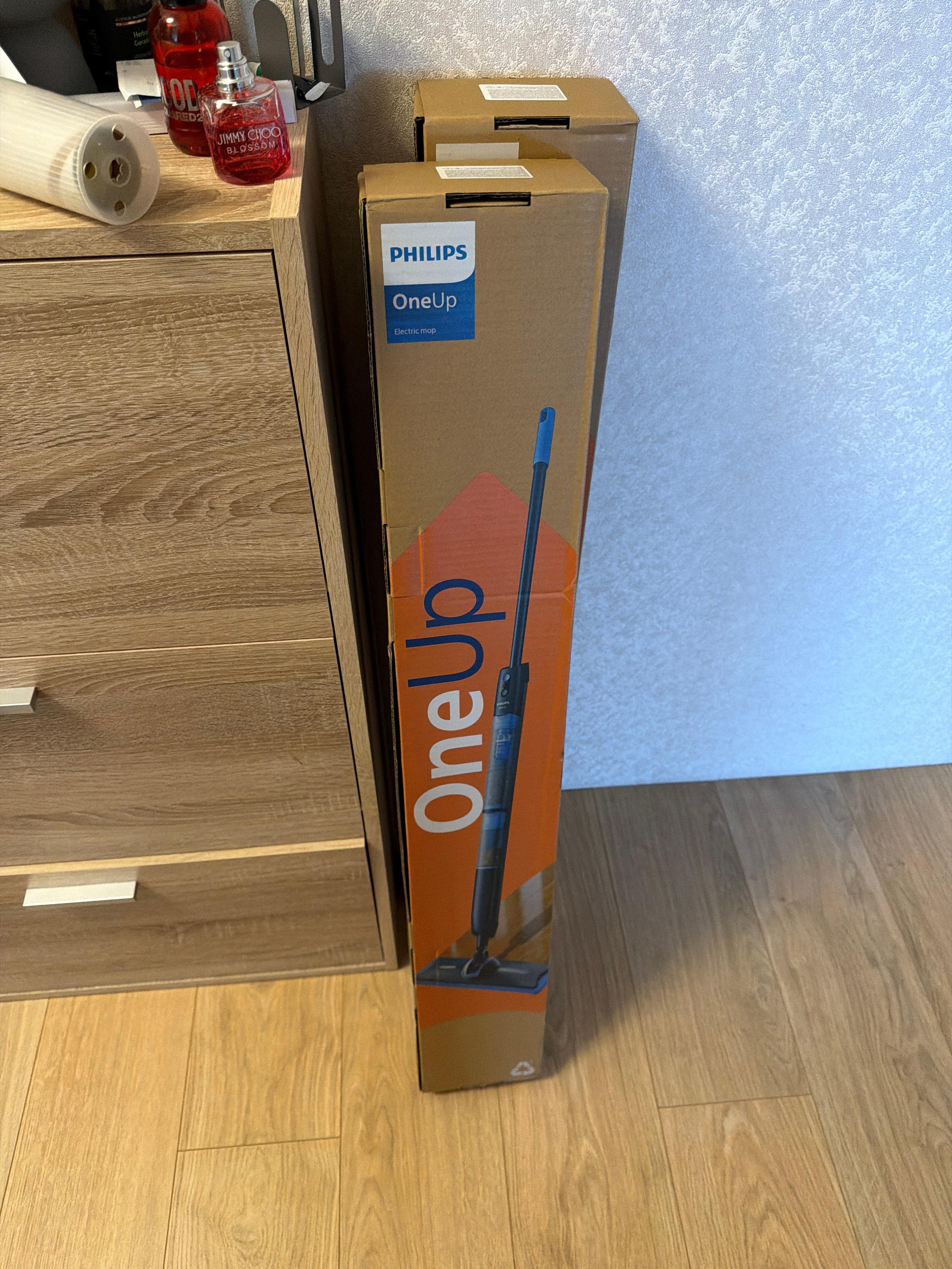 Электрошвабра Philips 5000 series OneUp XV5113/01 blue в реальных условиях использования от пользователя Марʼяна.