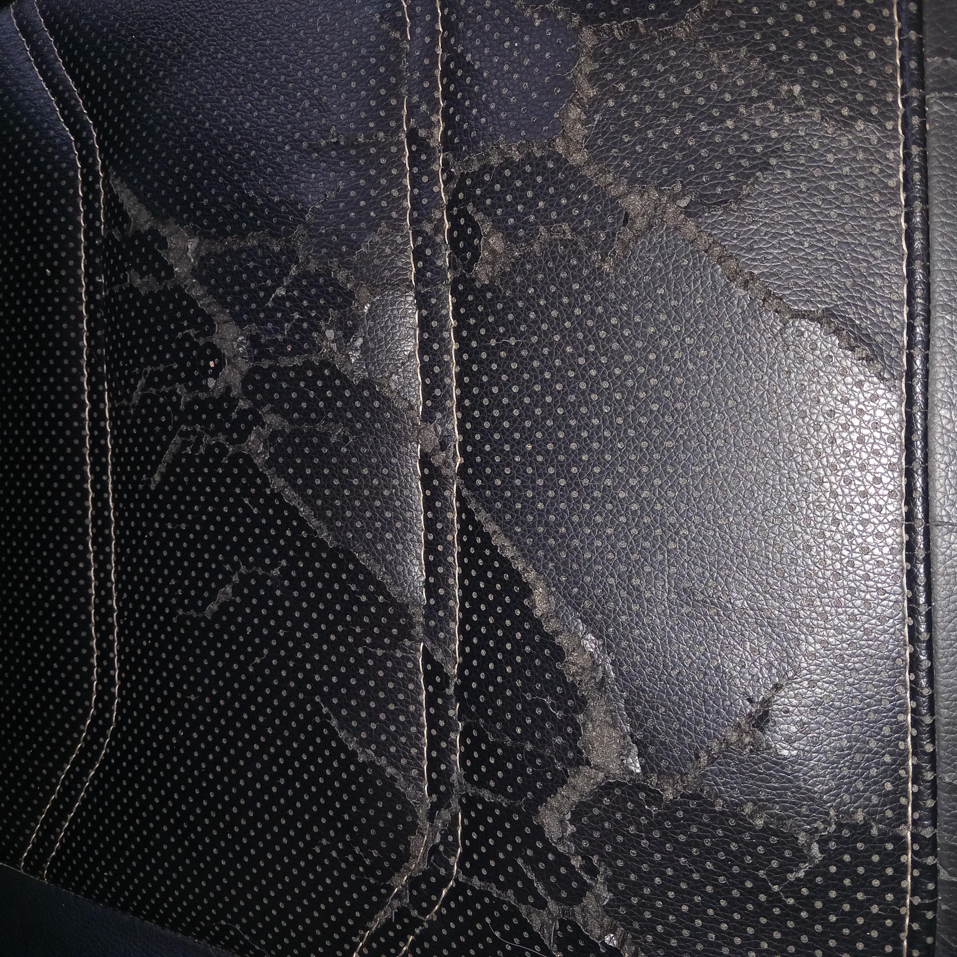 Кресло игровое Cougar Armor EVO черный в реальных условиях использования от пользователя Олександр.