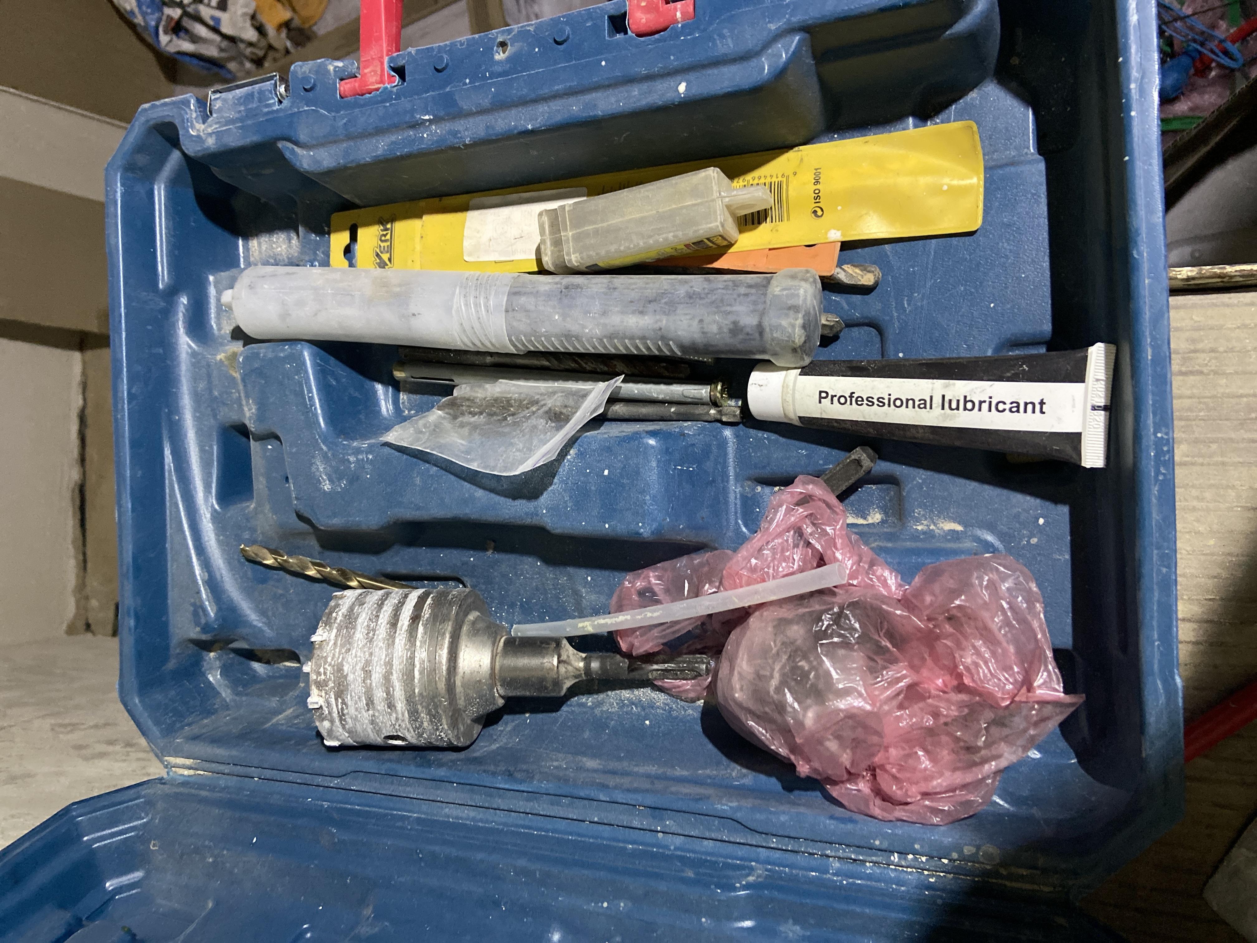 Фото: Перфоратор Зеніт ЗПП-1250 DFR профи 842411, отправлено покупателем Олександр Перфоратор Зеніт ЗПП-1250 DFR профи 842411 в реальных условиях использования от покупателя Олександр.