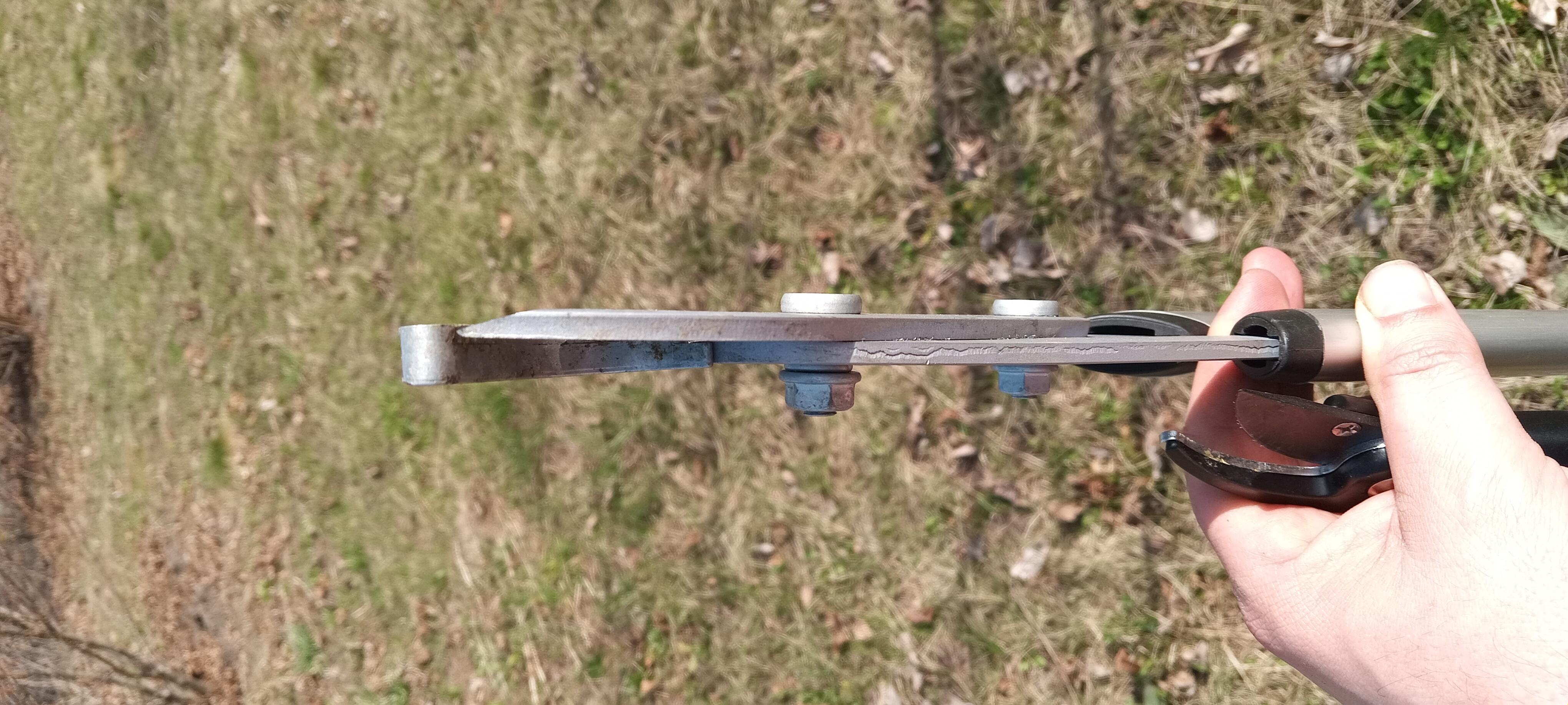 Фото: Сучкорез Fiskars Quantum L109, отправлено пользователем Юрій Сучкорез Fiskars Quantum L109 в реальных условиях использования от пользователя Юрій.