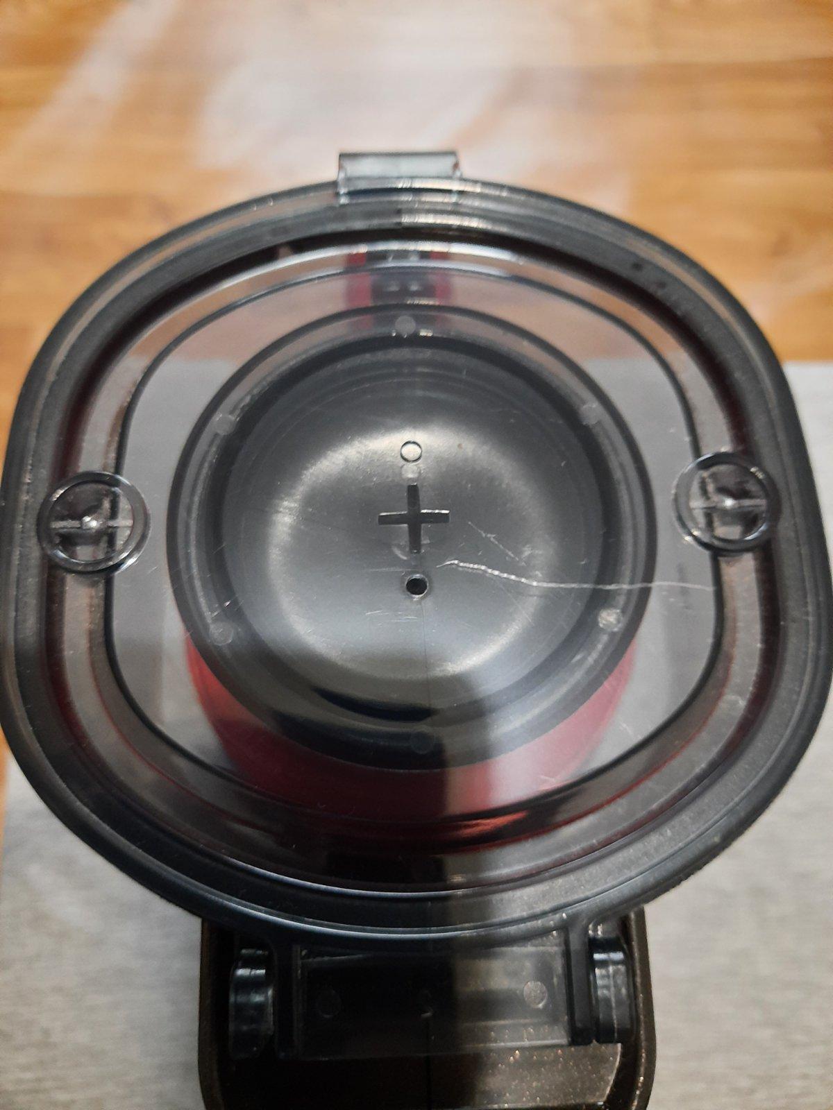 Пилосос Rainberg RB-2265 вакуумний вертикальний 600 Вт (tf7412) у реальних умовах використання від покупця Володимир.