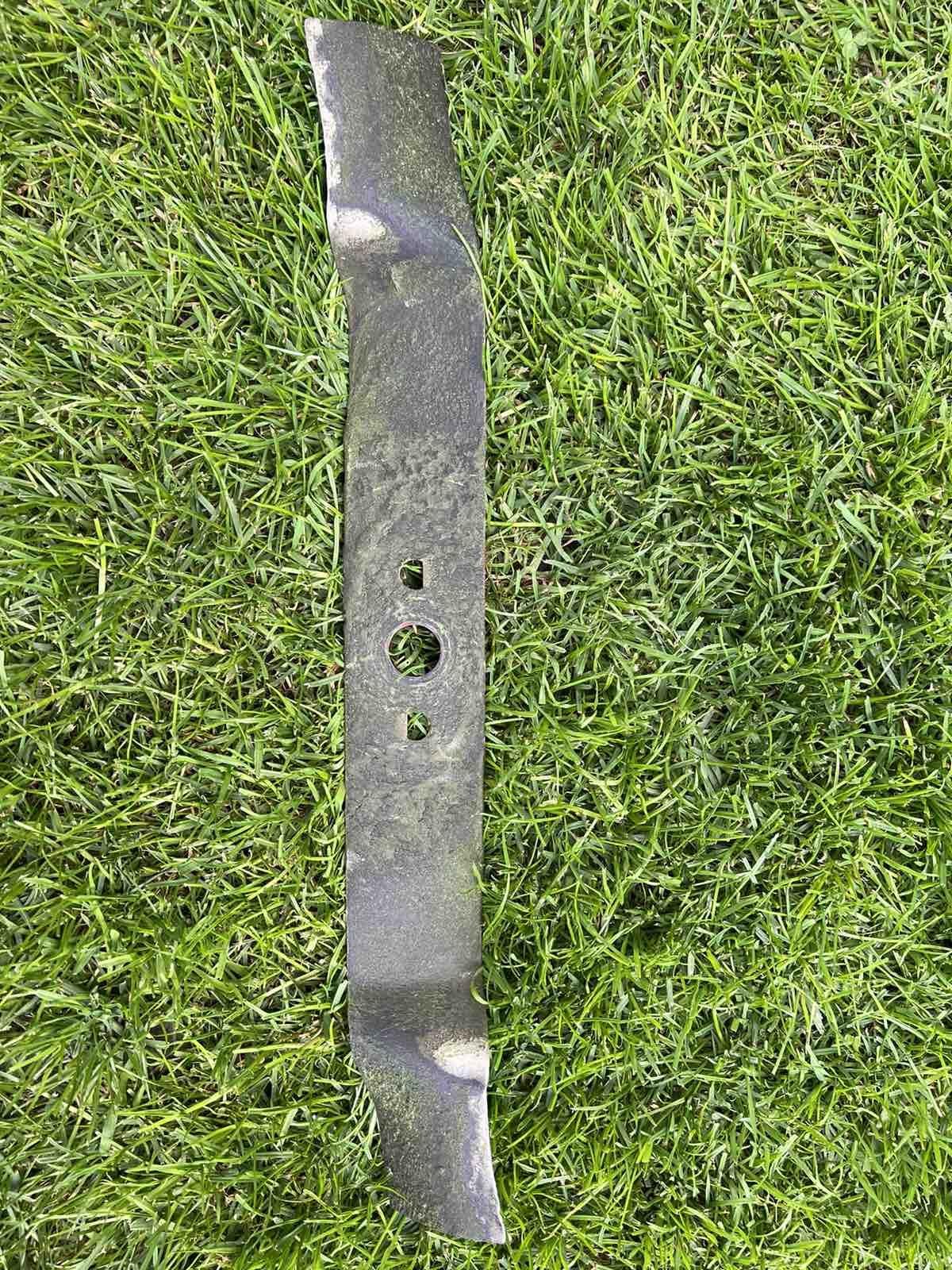 Газонокосилка электрическая Klever DYM1172 в реальных условиях использования от пользователя Артем.