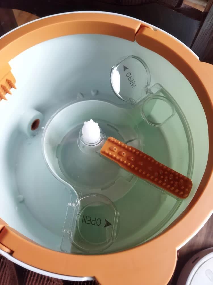 Фото: Швабра с ведром CoolMop Panda CW003 (18024707), отправлено покупателем Ольга Швабра с ведром CoolMop Panda CW003 (18024707) в реальных условиях использования от покупателя Ольга.