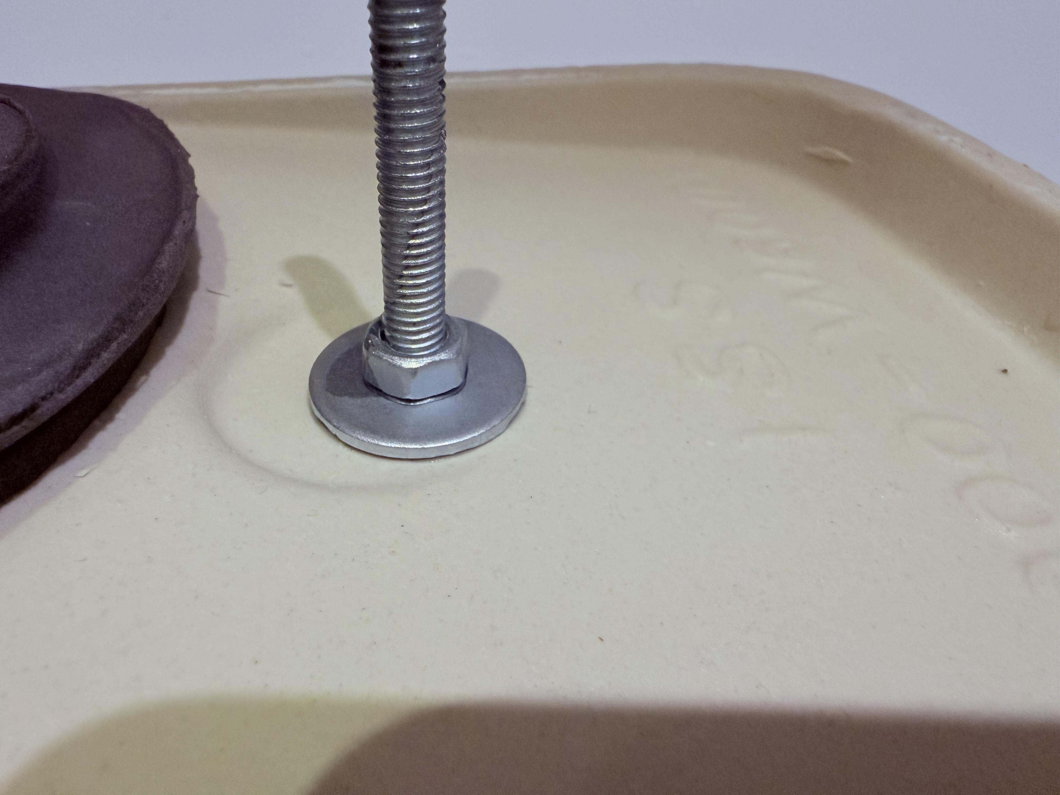 Унитаз-компакт Vidima Sirius W908001 в реальных условиях использования от пользователя Володимир.