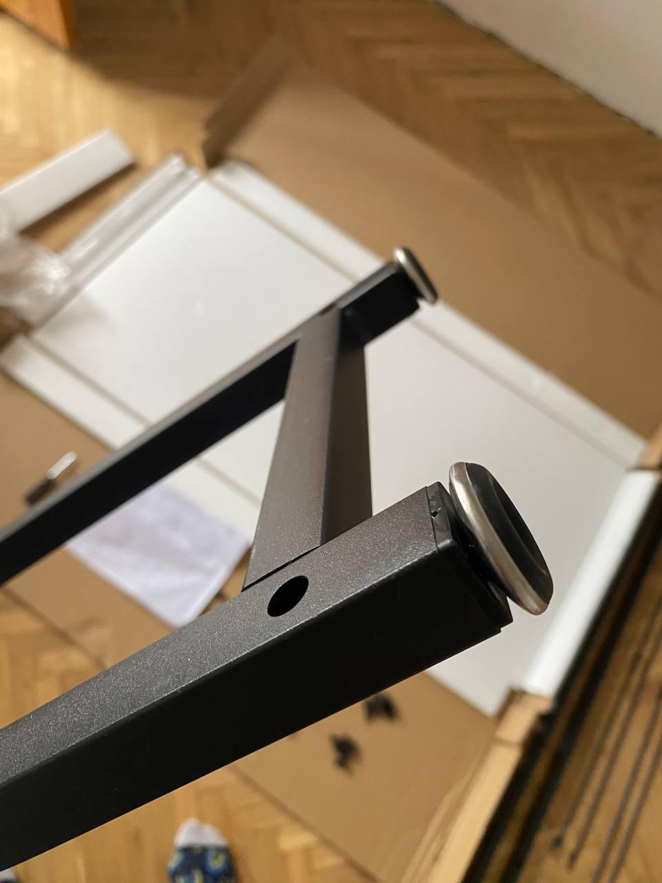 Фото: Комп'ютерний стіл зі стелажем Bonro BN-003 120x60 см Коричневий, надіслане покупцем Олег Комп'ютерний стіл зі стелажем Bonro BN-003 120x60 см Коричневий у реальних умовах використання від покупця Олег.