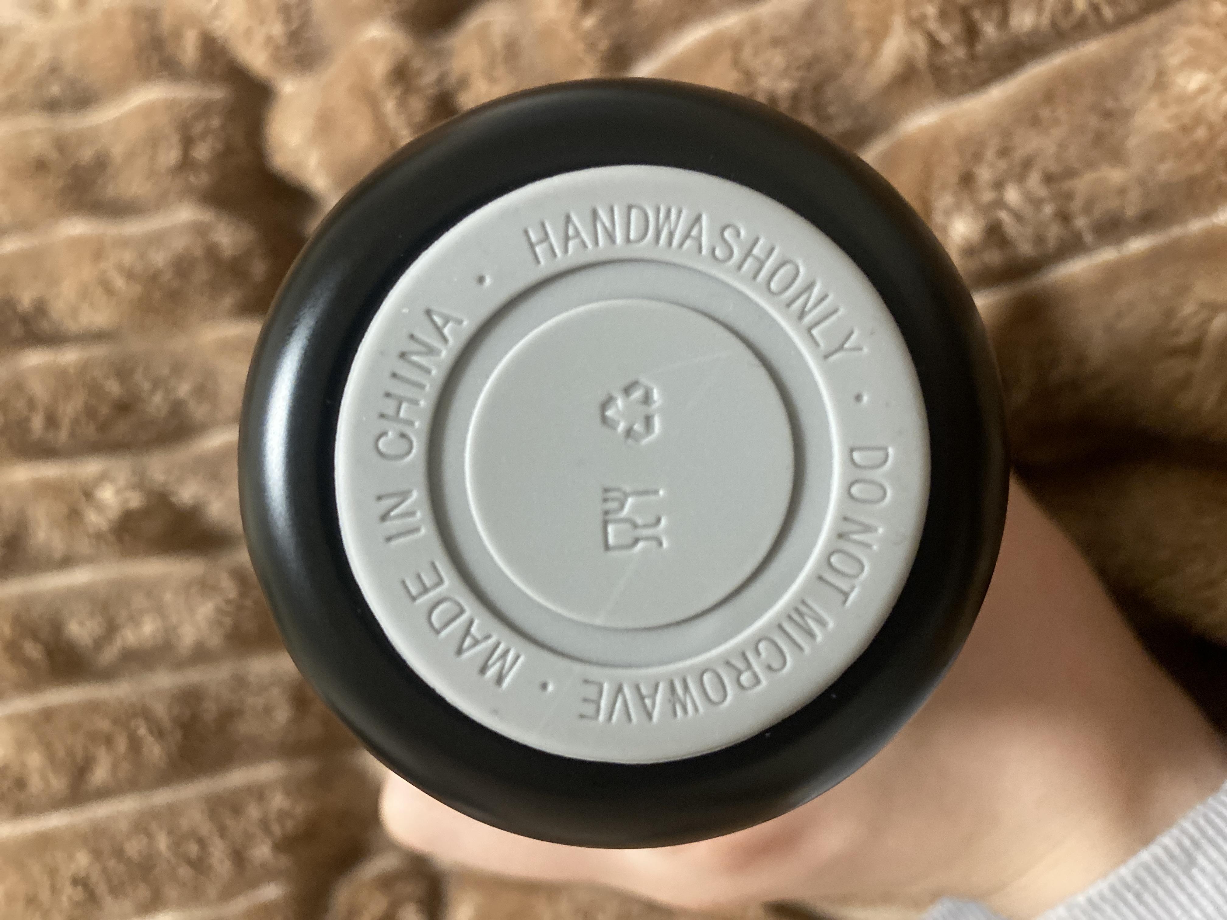 Термочашка Flamberg Mono 350 мл белый в реальных условиях использования от покупателя Каміла.