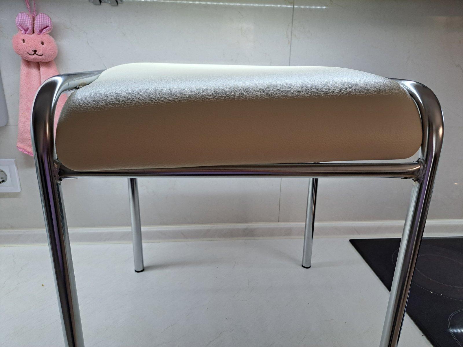 Стул Nowy Styl CADDY chrome (BOX) (CH) V-18 молочный / хром в реальных условиях использования от покупателя Стефанюк.