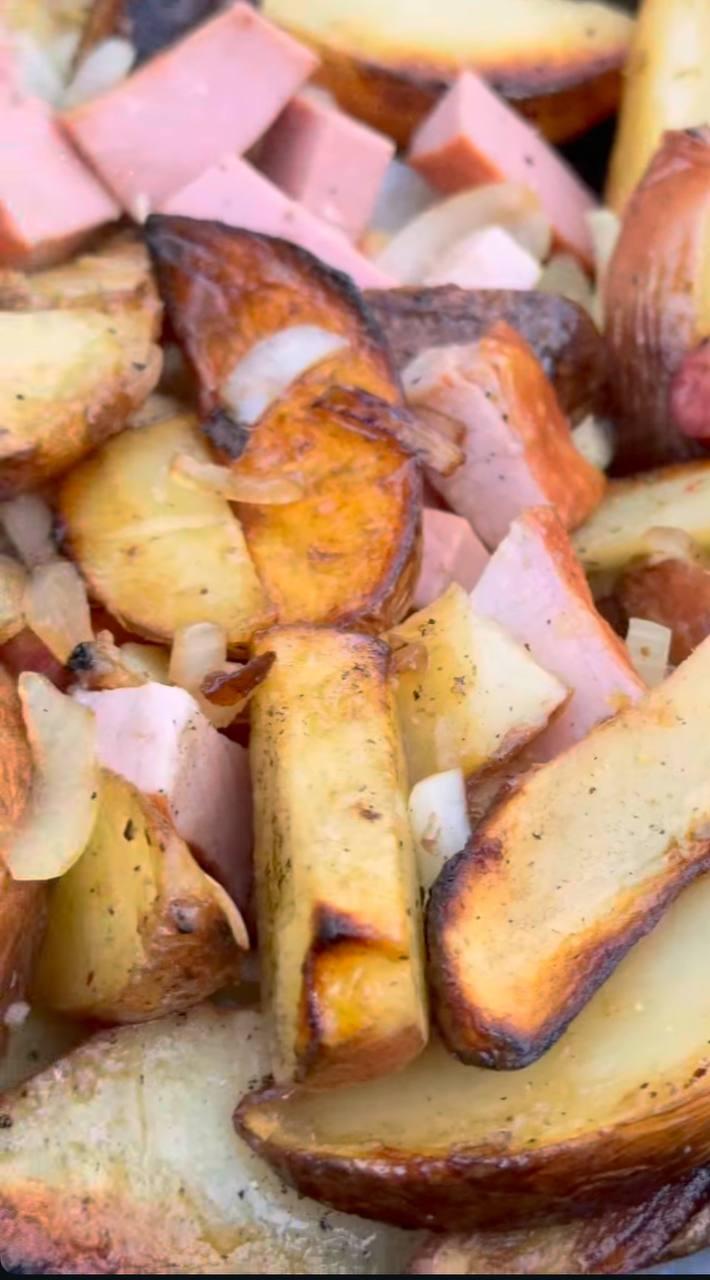 Мультиварка-мультипечь Tefal 2в1 MULTICOOK ACTIFRY MY741CF1 в реальных условиях использования от пользователя Ілона Денкевич.