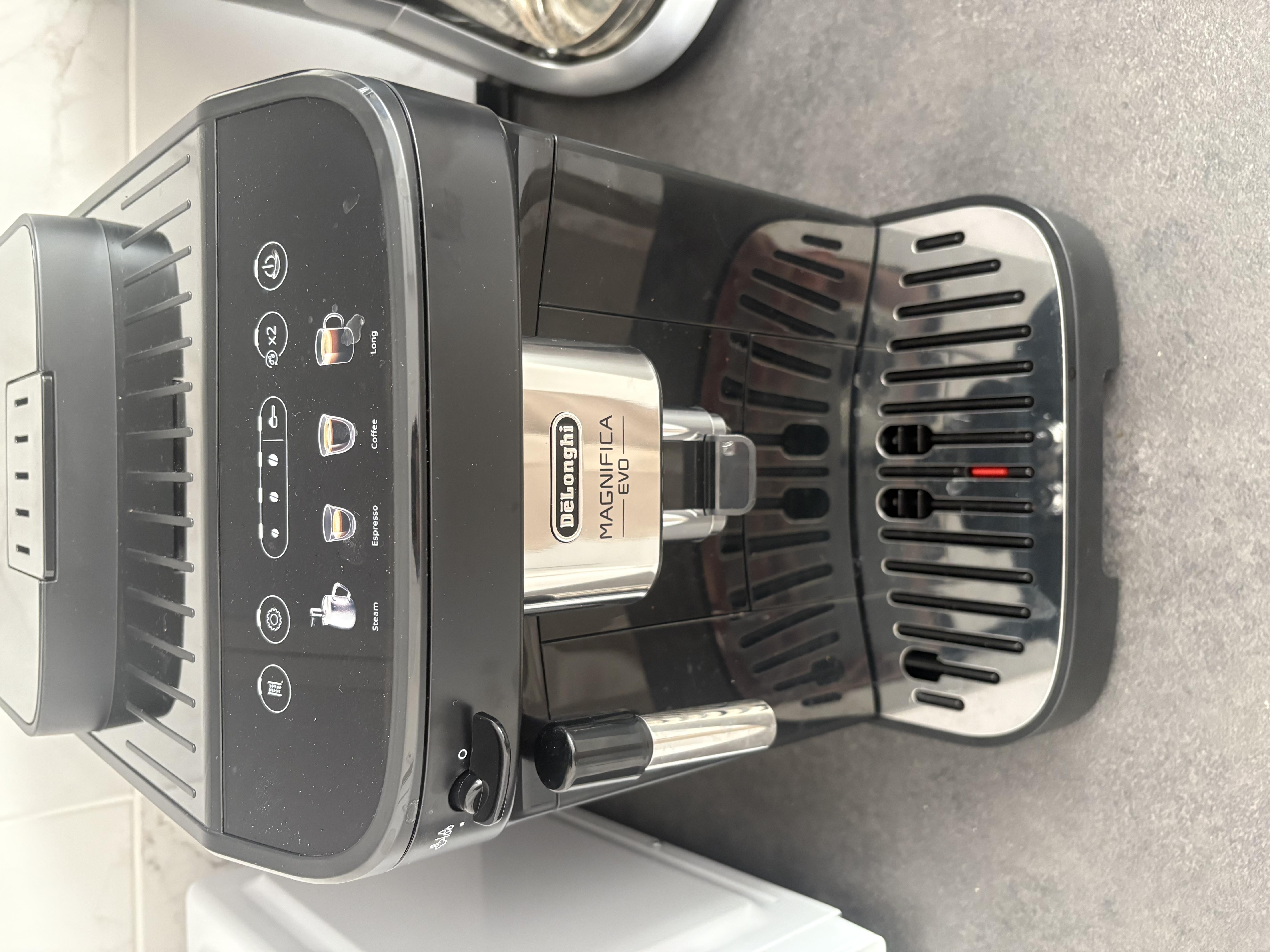 Кофемашина Delonghi ECAM290.21.B Magnifica Evo в реальных условиях использования от покупателя Орест.