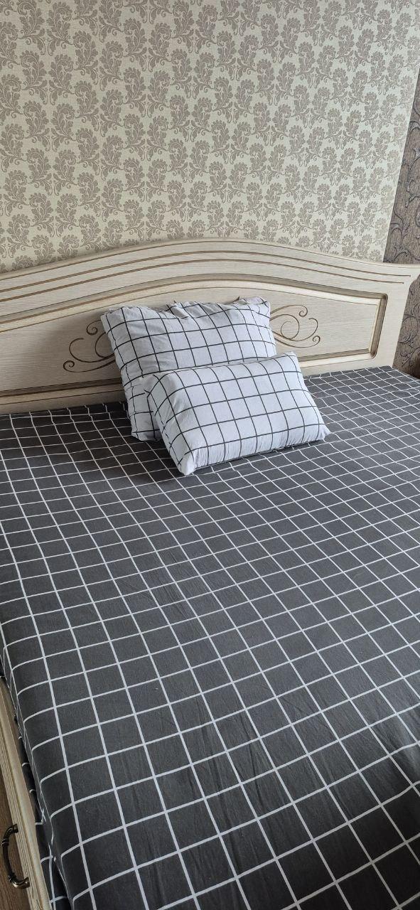 Фото: Простирадло на резинці Текстилія бязь 160х200 см Білий в клітинку (01011613), надіслане покупцем Наталія Простирадло на резинці Текстилія бязь 160х200 см Білий в клітинку (01011613) у реальних умовах використання від покупця Наталія.