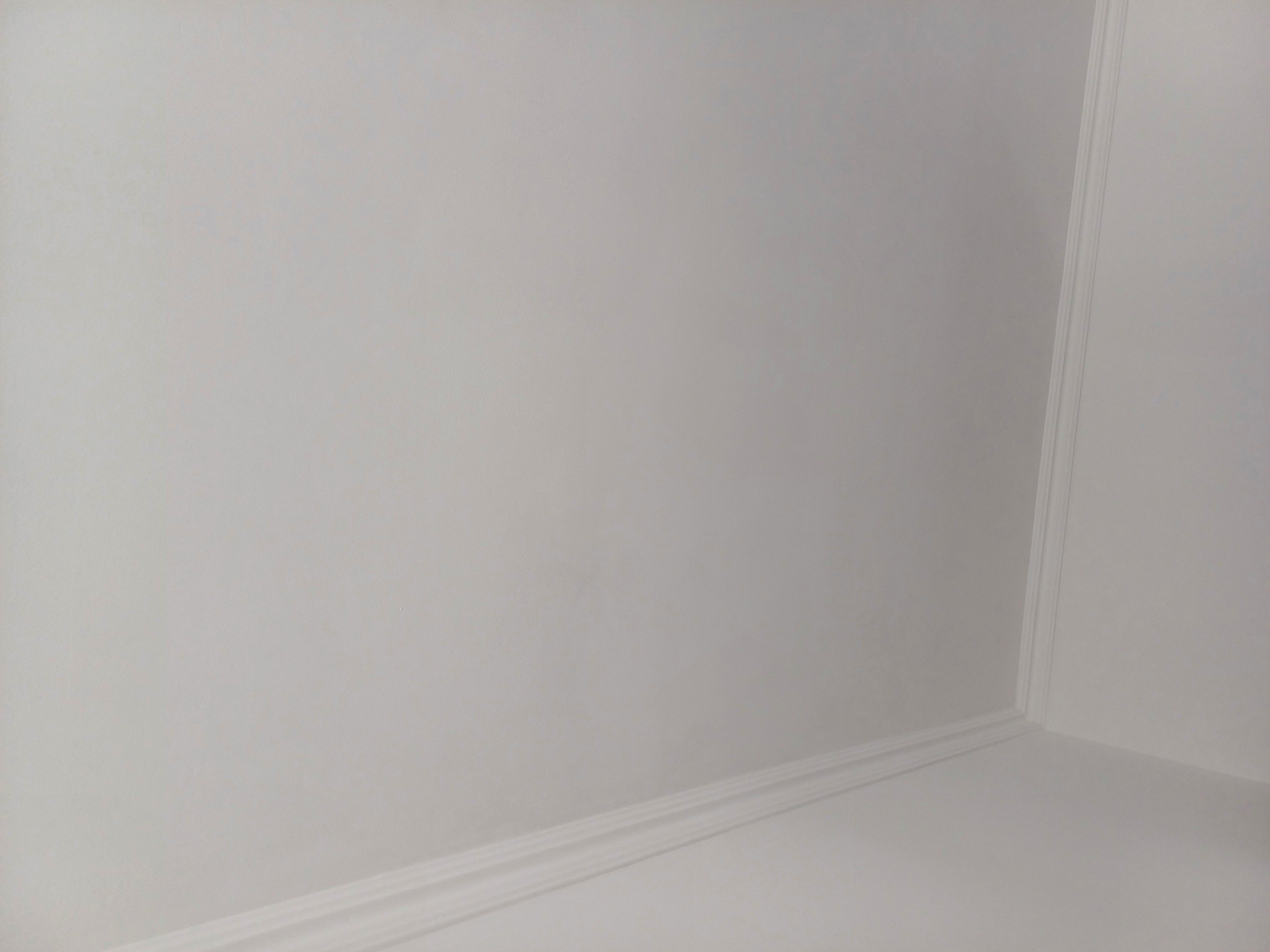 Краска латексная с колорированием Dufa Mattlatex D100 мат VN 2597 1,4 кг в реальных условиях использования от пользователя Александр.