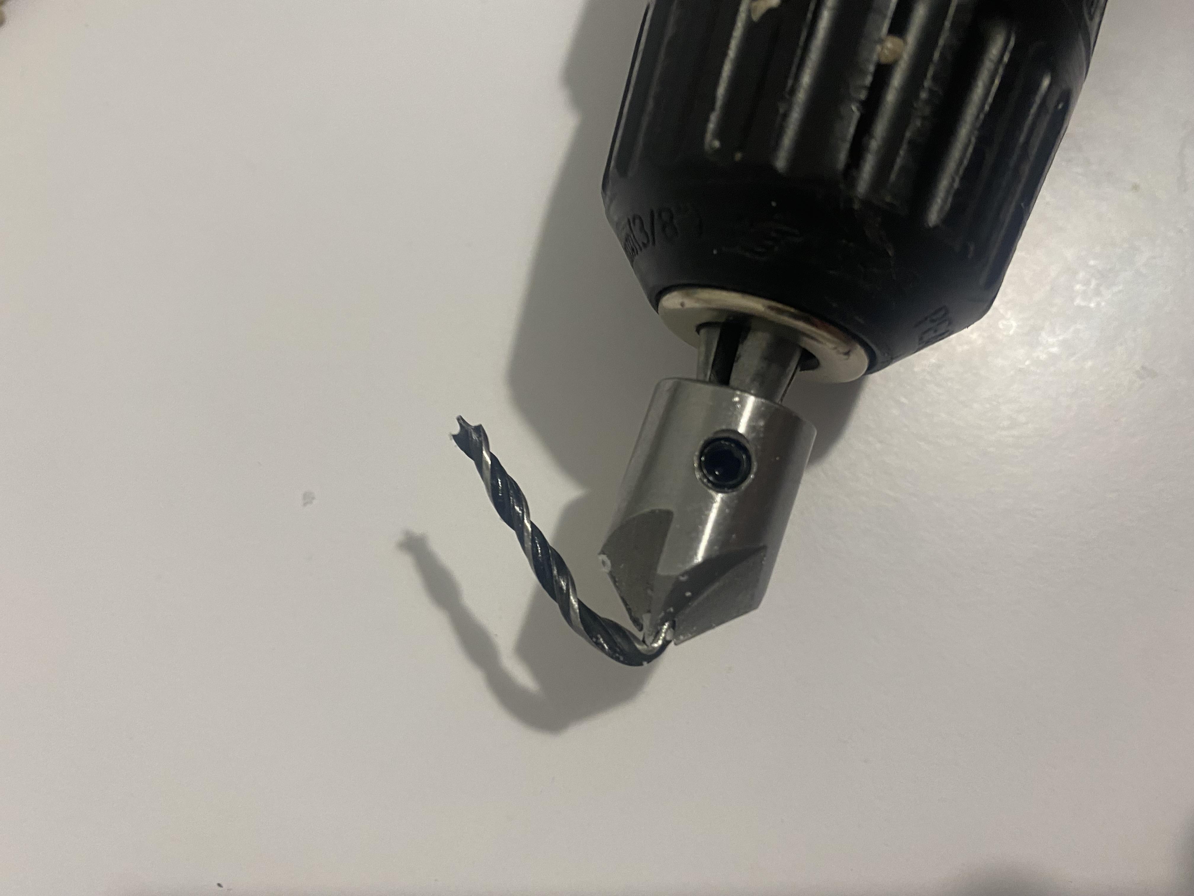 Зенковка A.T.T. по дереву со сменным сверлом 5,0 мм в реальных условиях использования от покупателя Богдан.