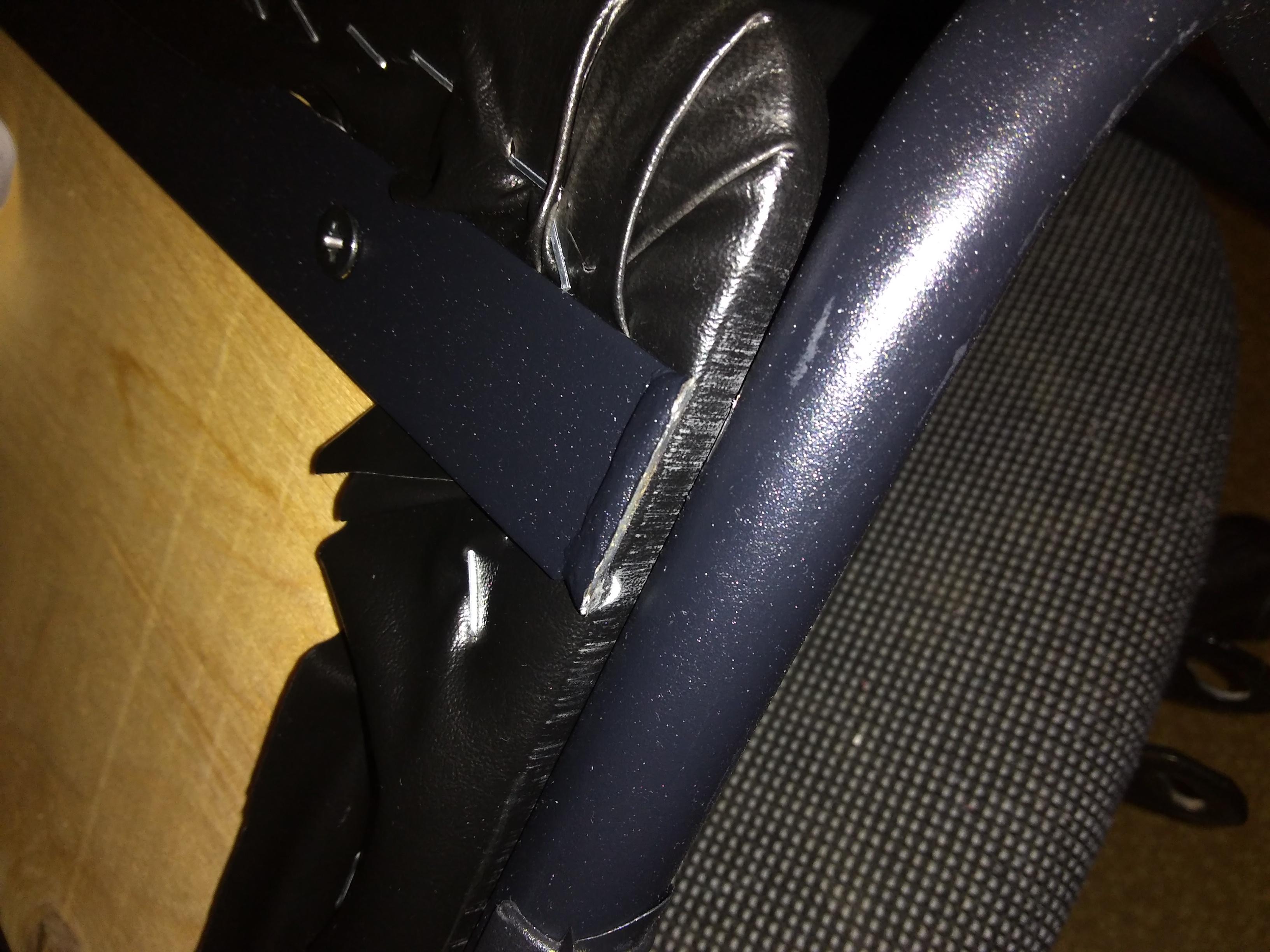 Стул Nowy Styl ASCONA V-CERATA черный в реальных условиях использования от покупателя Олег.