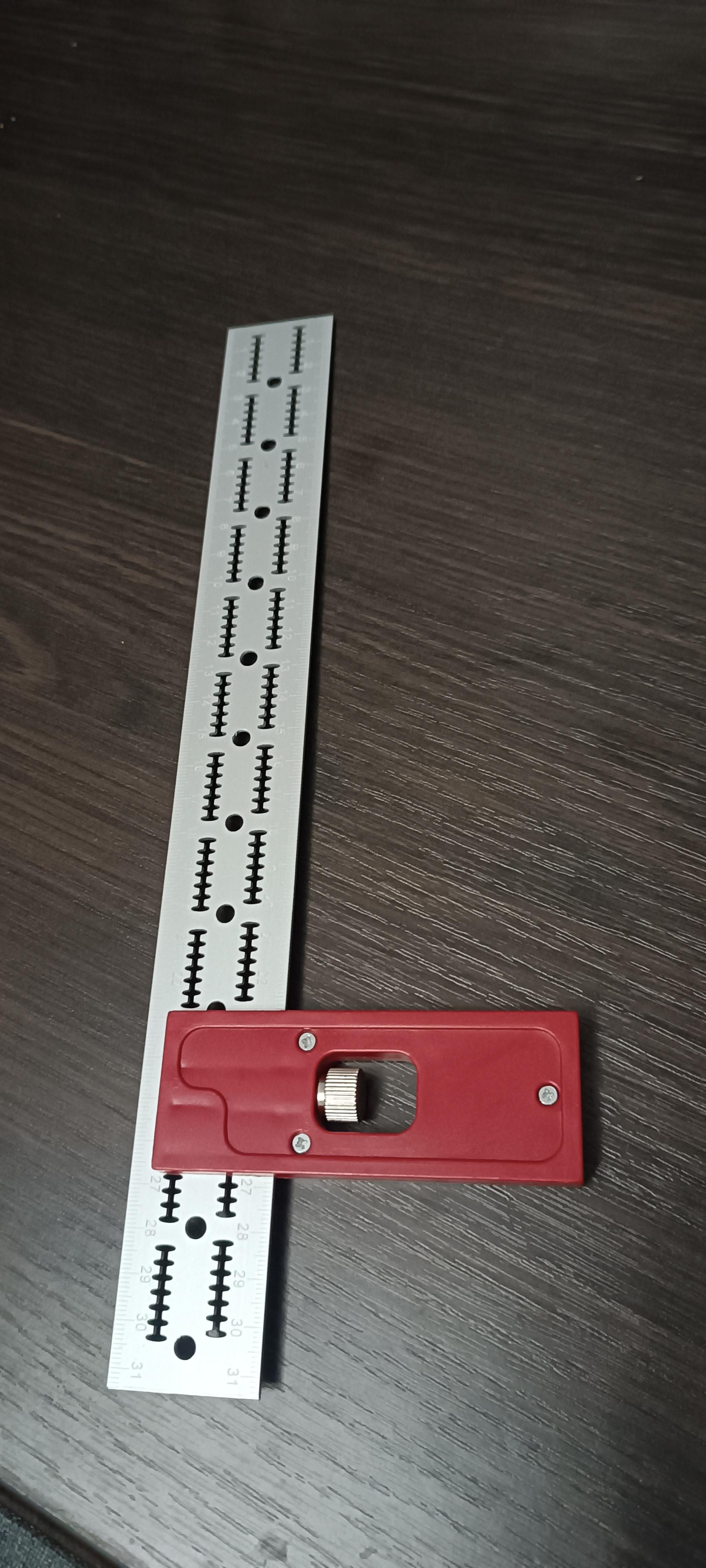 Лінійка будівельна для вимірювання кутів (X00462) у реальних умовах використання від користувача Микола.
