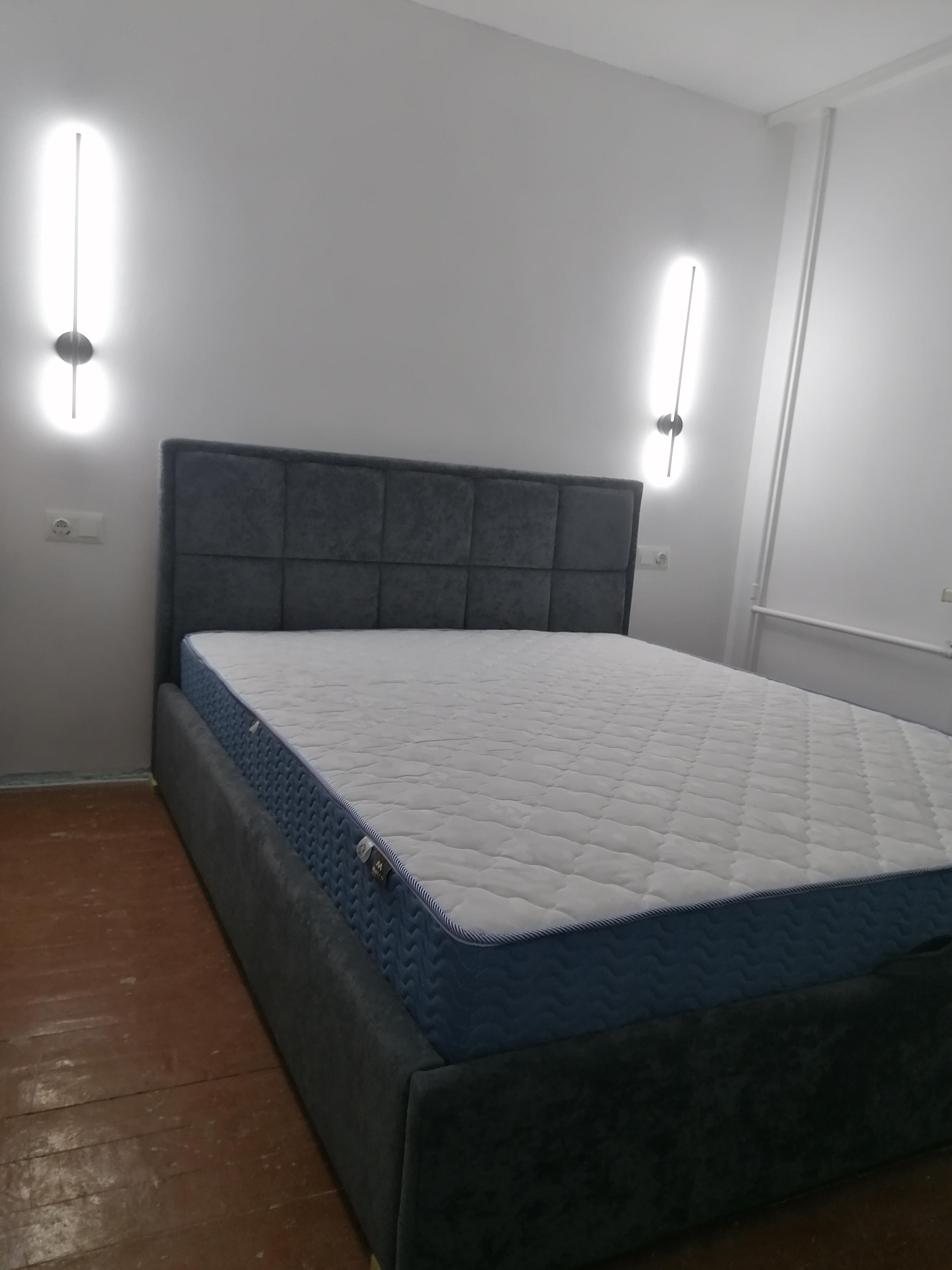 Світильник настінний світлодіодний Light House SY-19011/800 BK 800х100х50 мм 28W Чорний у реальних умовах використання від покупця Віта.