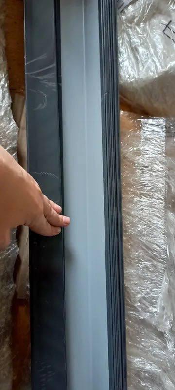 Планка торцевая 2 м RAL8019 матовый (9508946) в реальных условиях использования от пользователя Іванна.