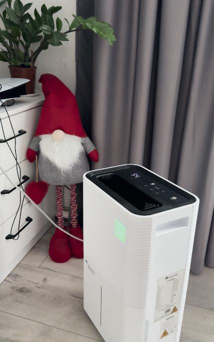 Осушитель воздуха Mycond Roomer HEPA 25 в реальных условиях использования от пользователя Ірина.
