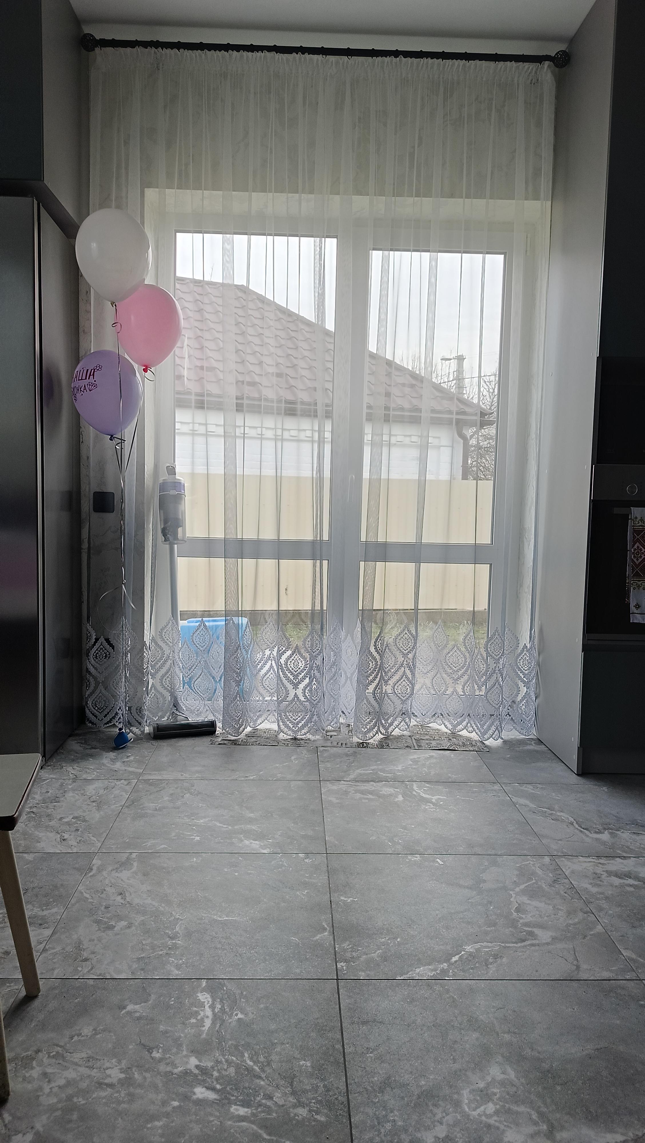 Карниз металлический Orvit Савона однорядный открытый/гладкая труба/кольцо металлическое Черный Бархат 25 мм 240 см (00-00018184) в реальных условиях использования от покупателя Анна.